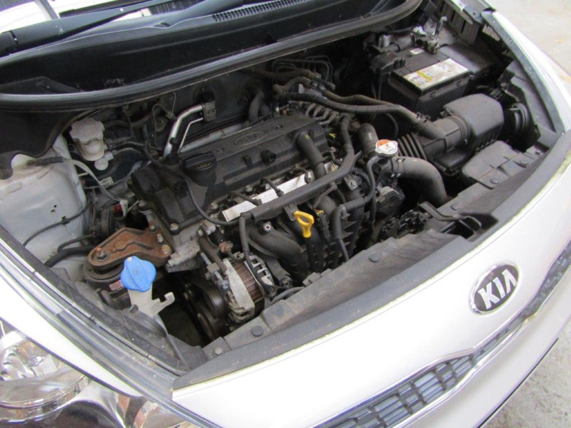 12 12 Kia Rio 2 - Image 11 of 23