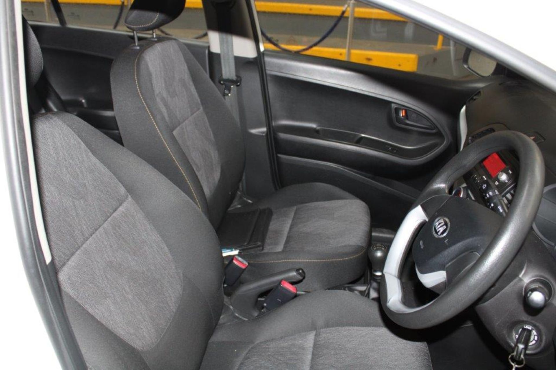 62 12 Kia Picanto 1 - Image 6 of 21