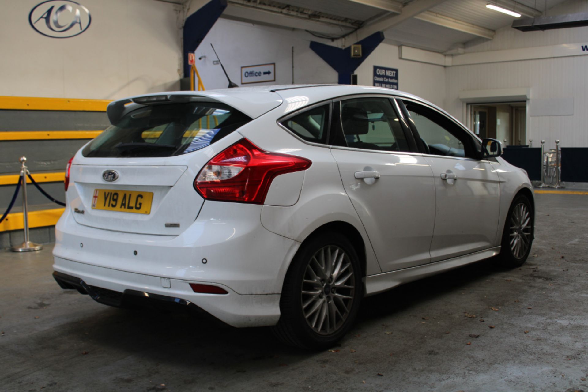 13 13 Ford Focus Zetec S TDCI - Image 4 of 20