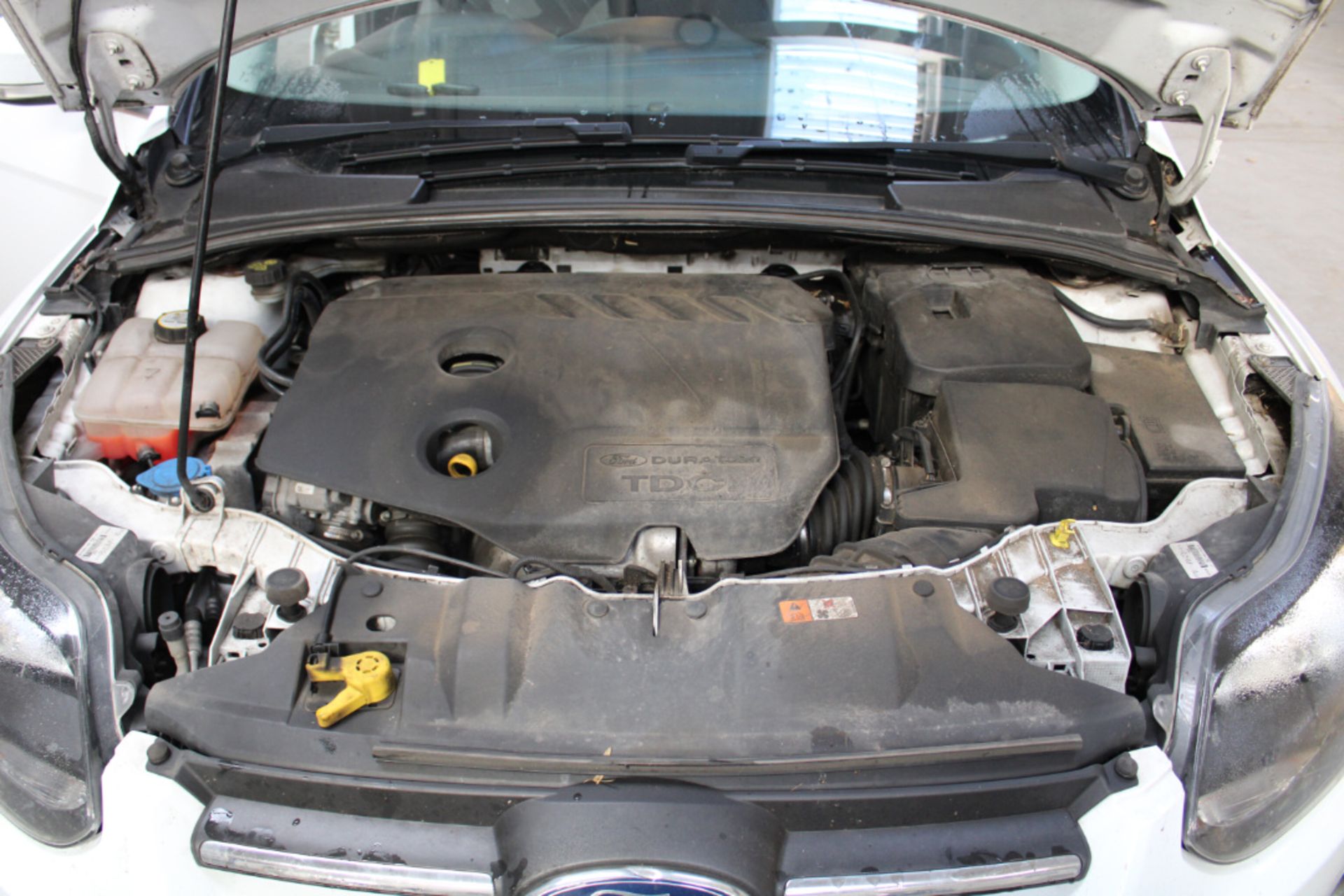 13 13 Ford Focus Zetec S TDCI - Image 6 of 20