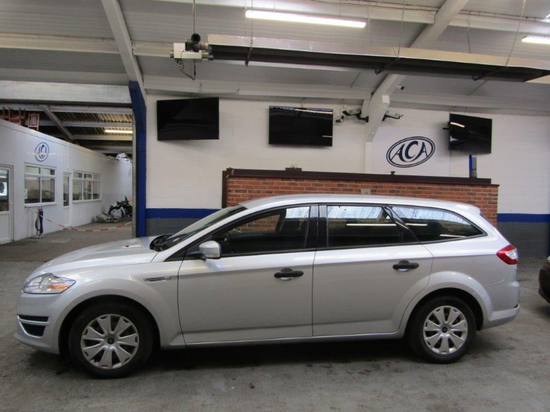 60 10 Ford Mondeo Edge TDCI - Image 2 of 21