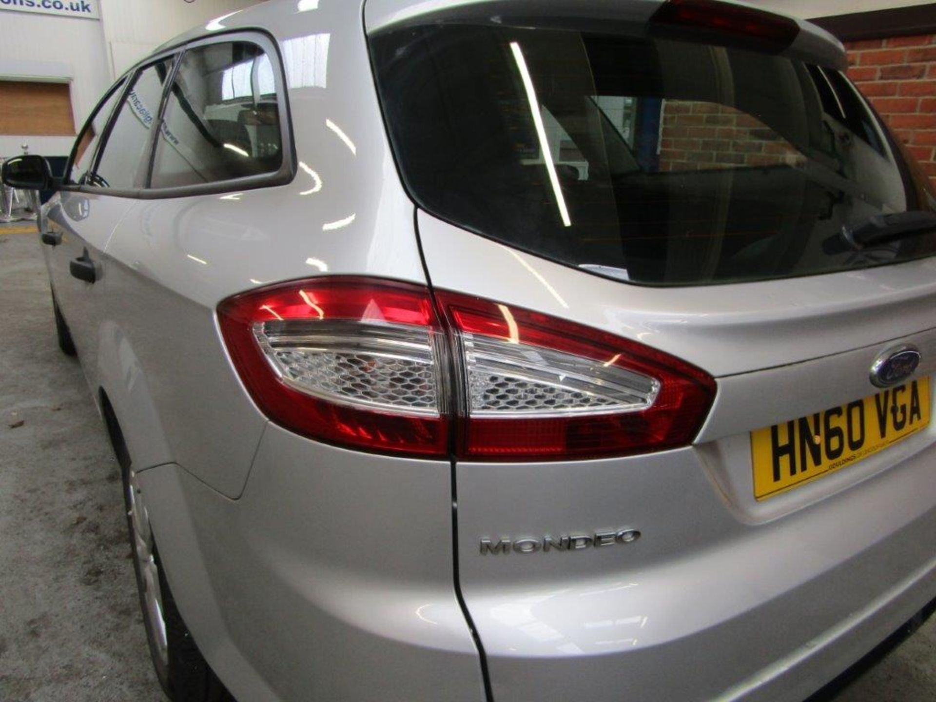 60 10 Ford Mondeo Edge TDCI - Image 14 of 21