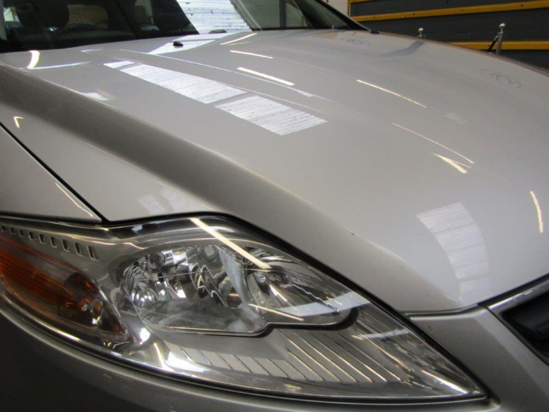 60 10 Ford Mondeo Edge TDCI - Image 16 of 21