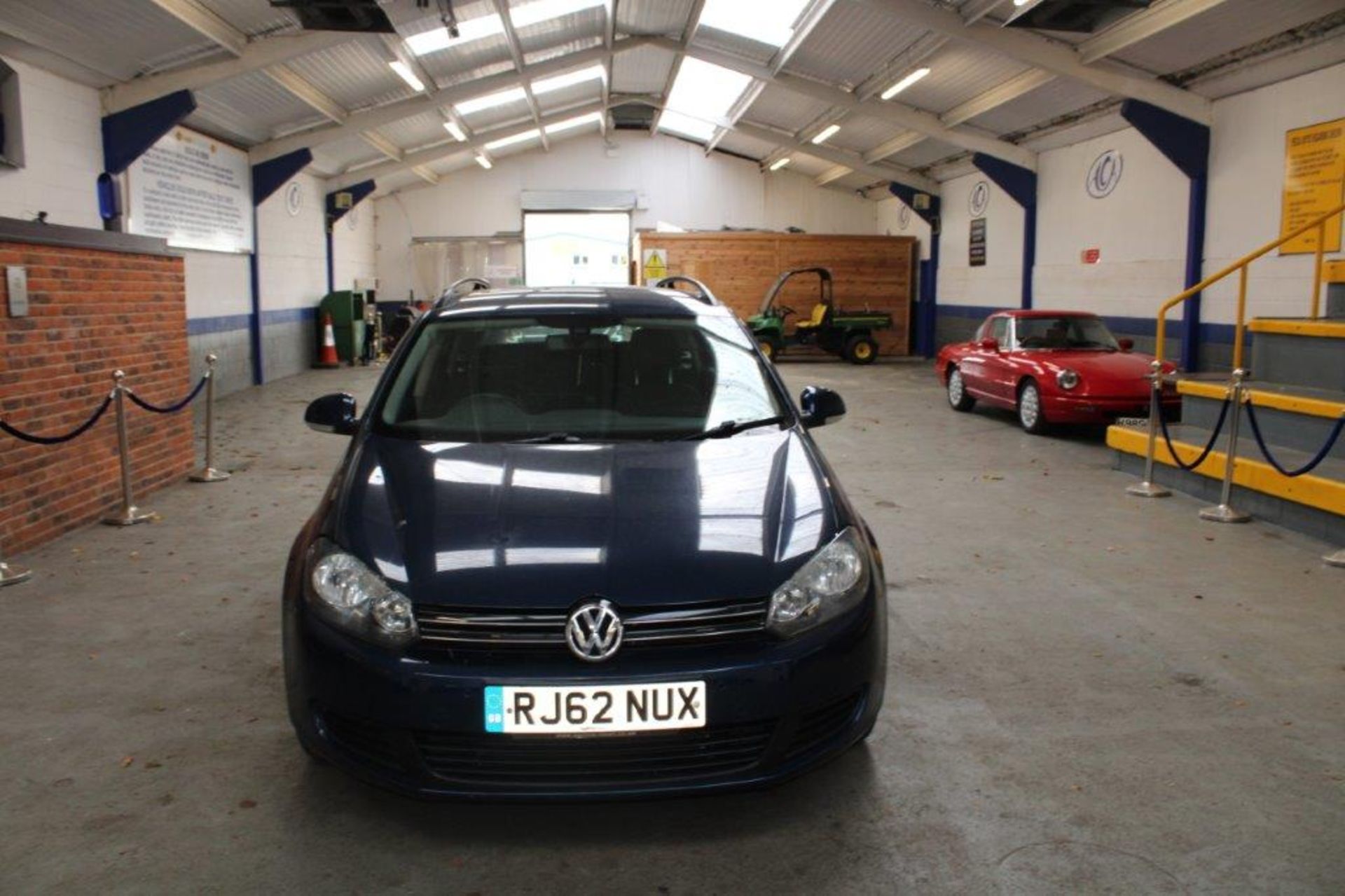 62 13 VW Golf SE Bluemtion TDI - Image 5 of 17