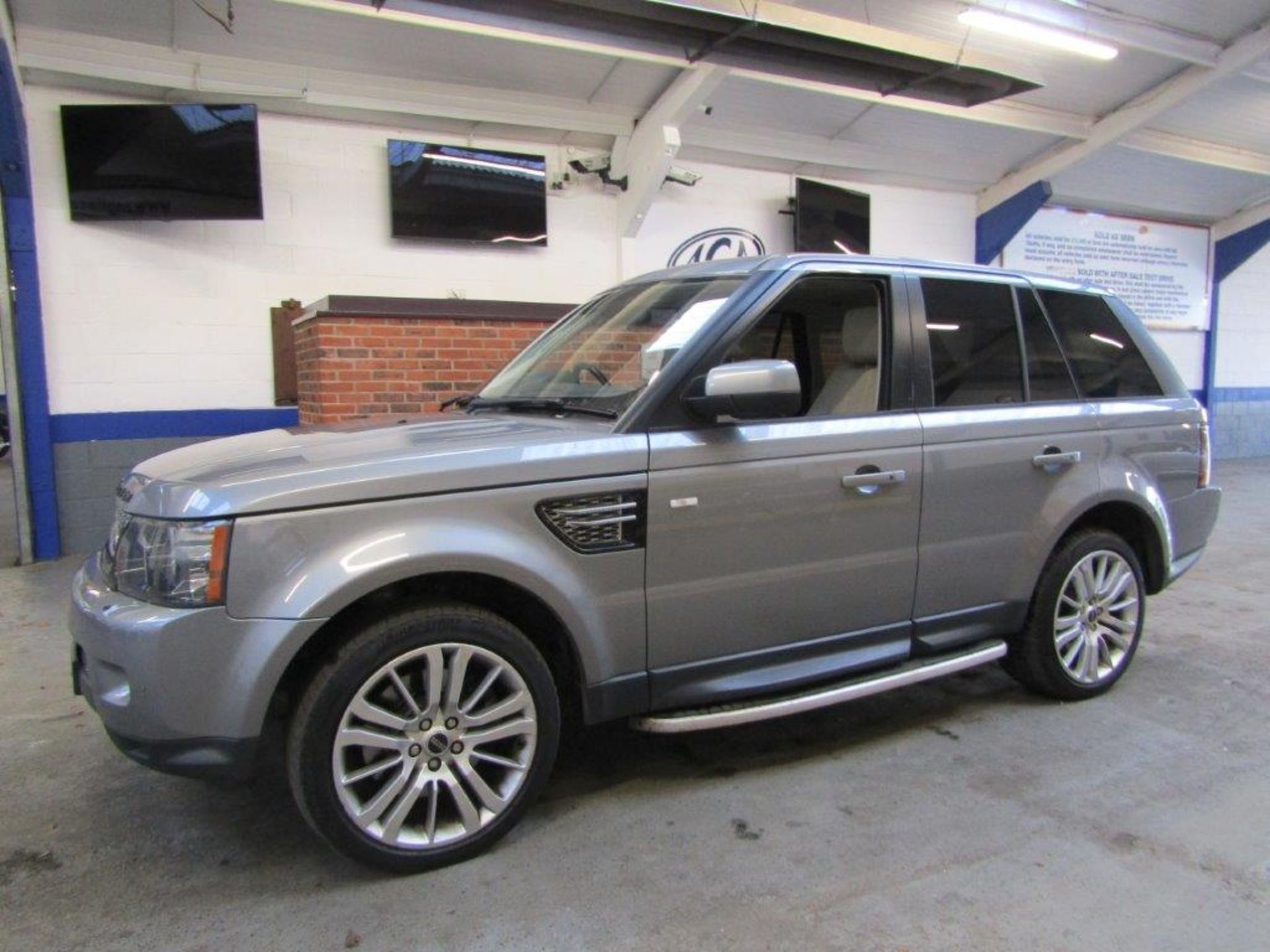 61 12 Range Rover Sport HSE SDV