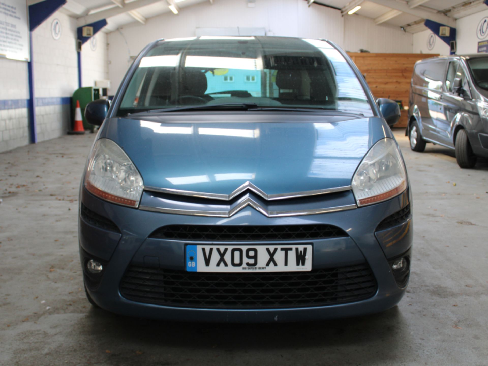 09 09 Citroen C4 Picasso VTR+ - Image 2 of 24