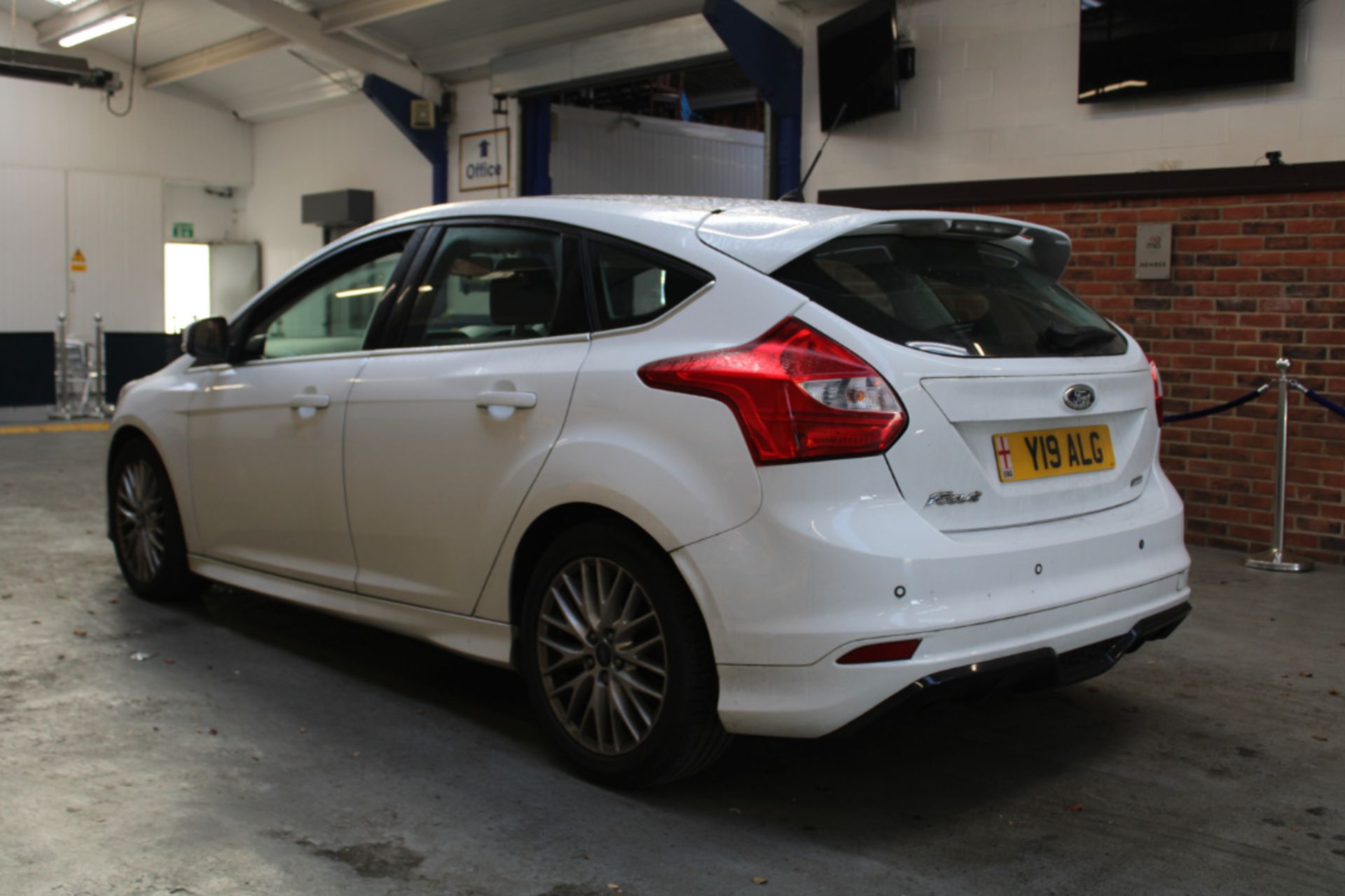 13 13 Ford Focus Zetec S TDCI - Image 20 of 20