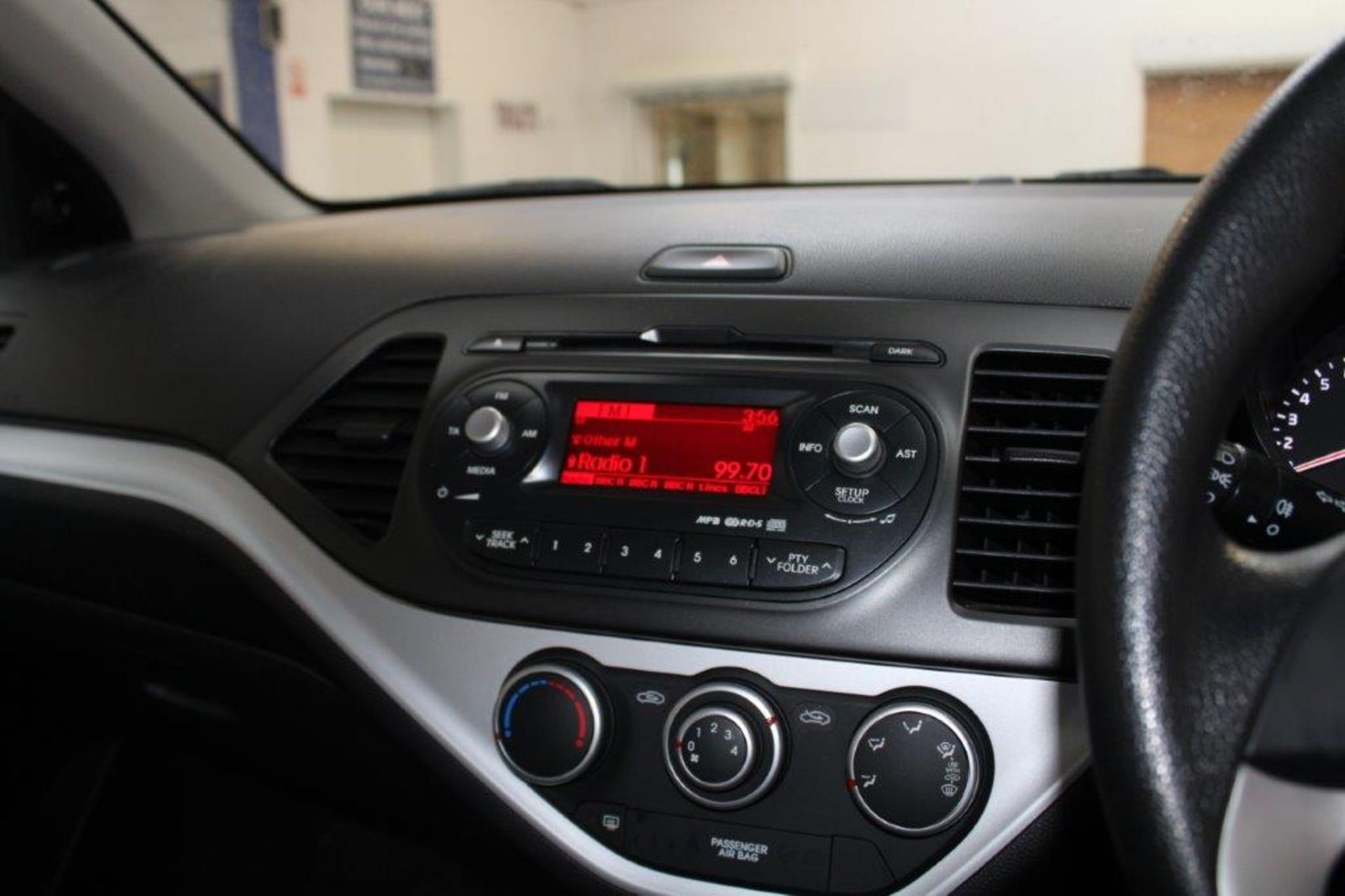 62 12 Kia Picanto 1 - Image 20 of 21