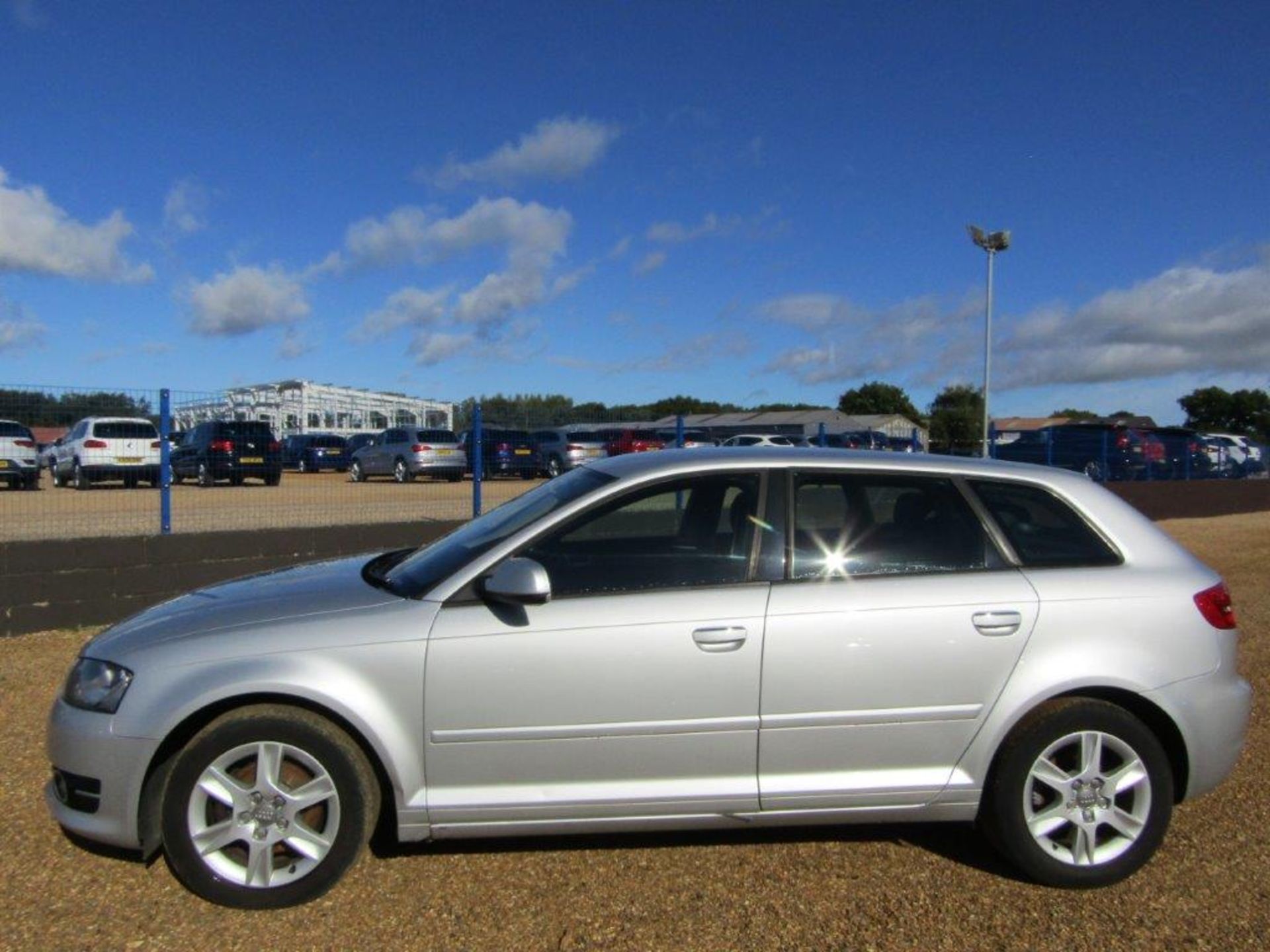 11 11 Audi A3 SE 138 TDi - Image 2 of 20