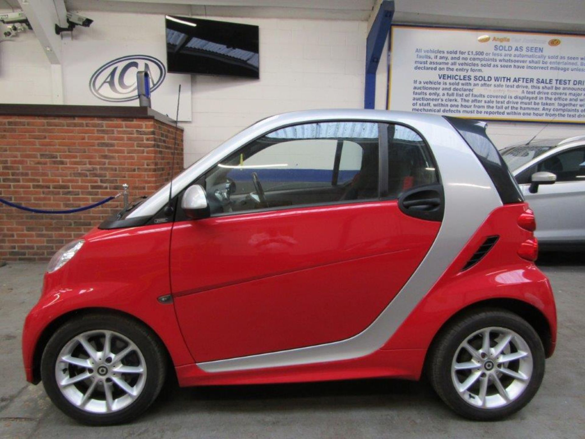 62 12 Smart Fortwo Passion Auto - Image 2 of 18