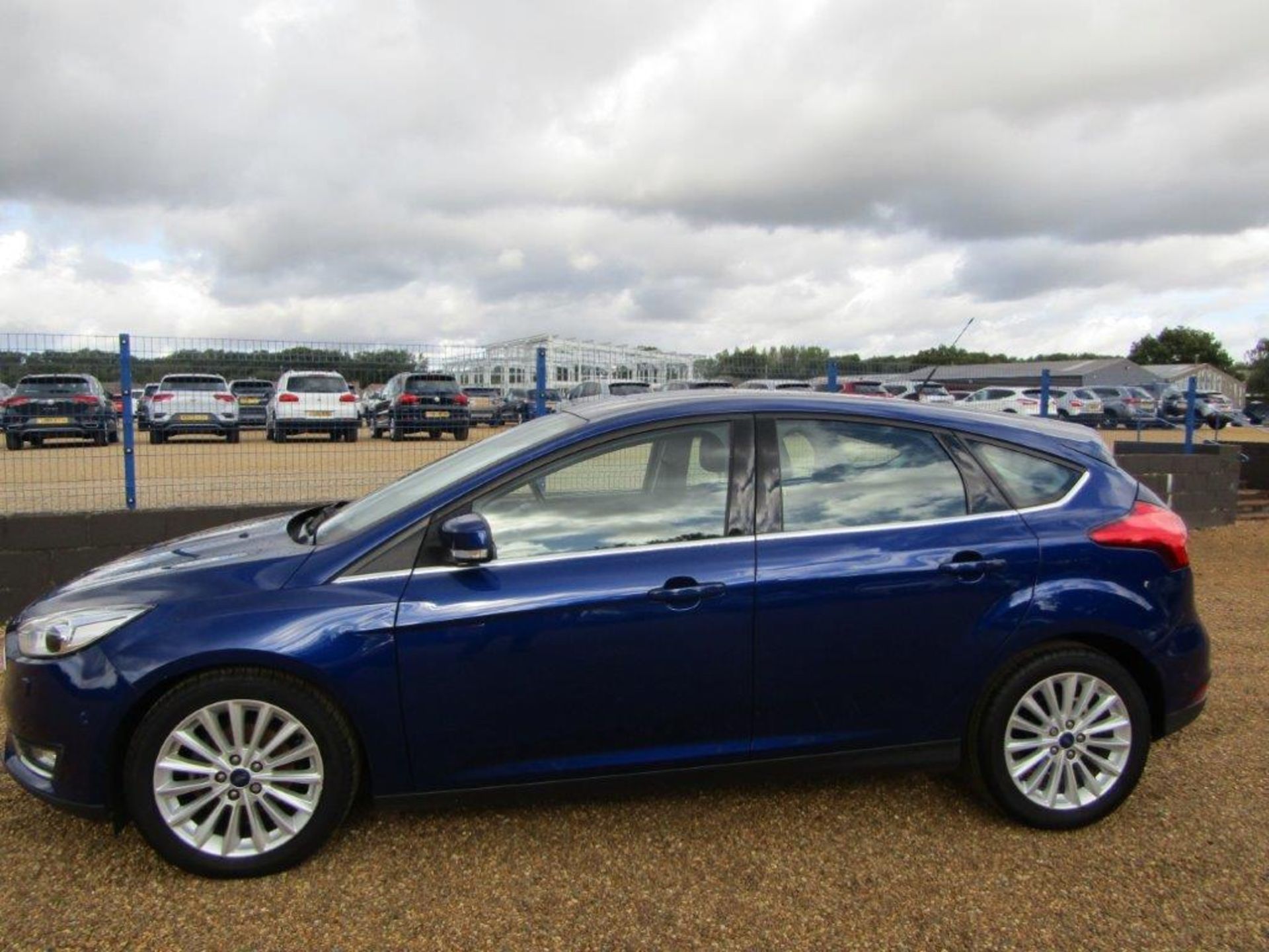 66 16 Ford Focus Titanium X TDCi - Image 2 of 19