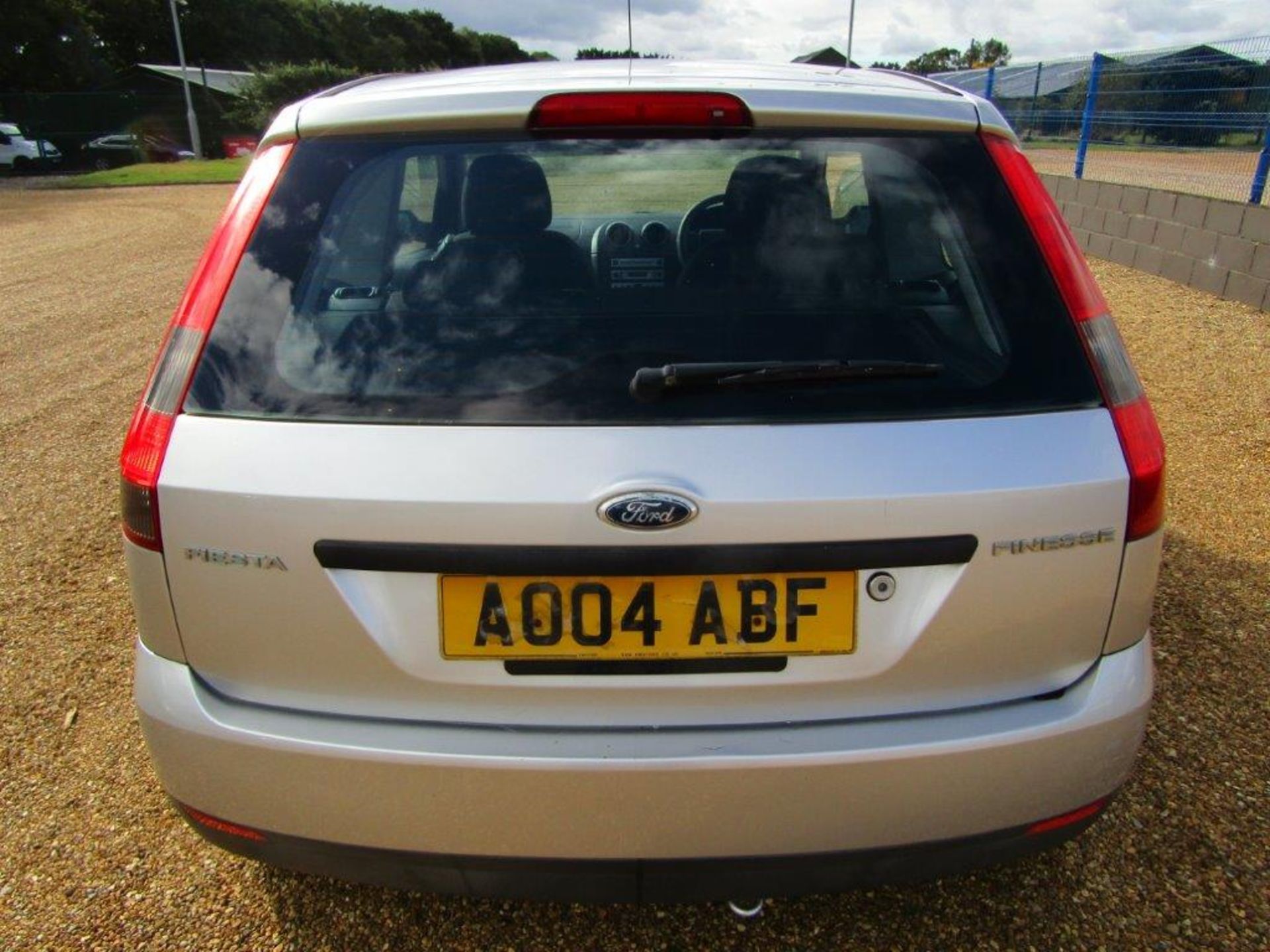 04 04 Ford Fiesta Finesse - Image 19 of 19