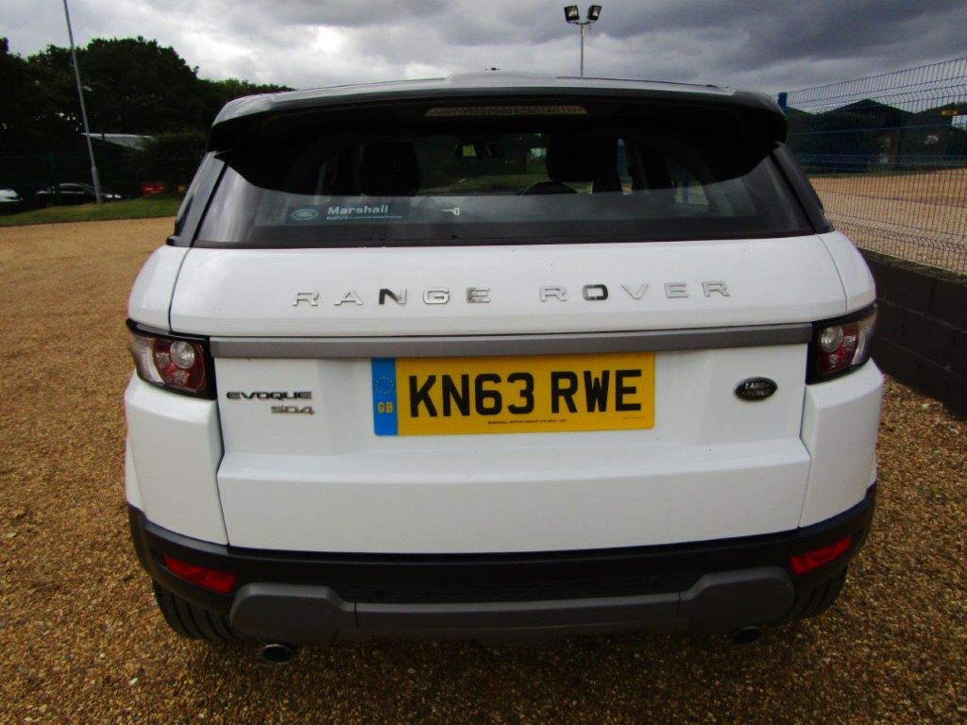 63 13 Range Rover Evoque Pure SD4 - Image 7 of 24