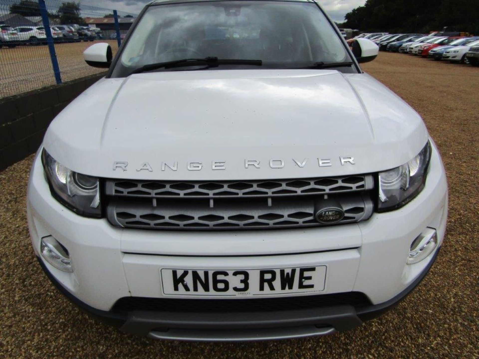 63 13 Range Rover Evoque Pure SD4 - Image 8 of 24