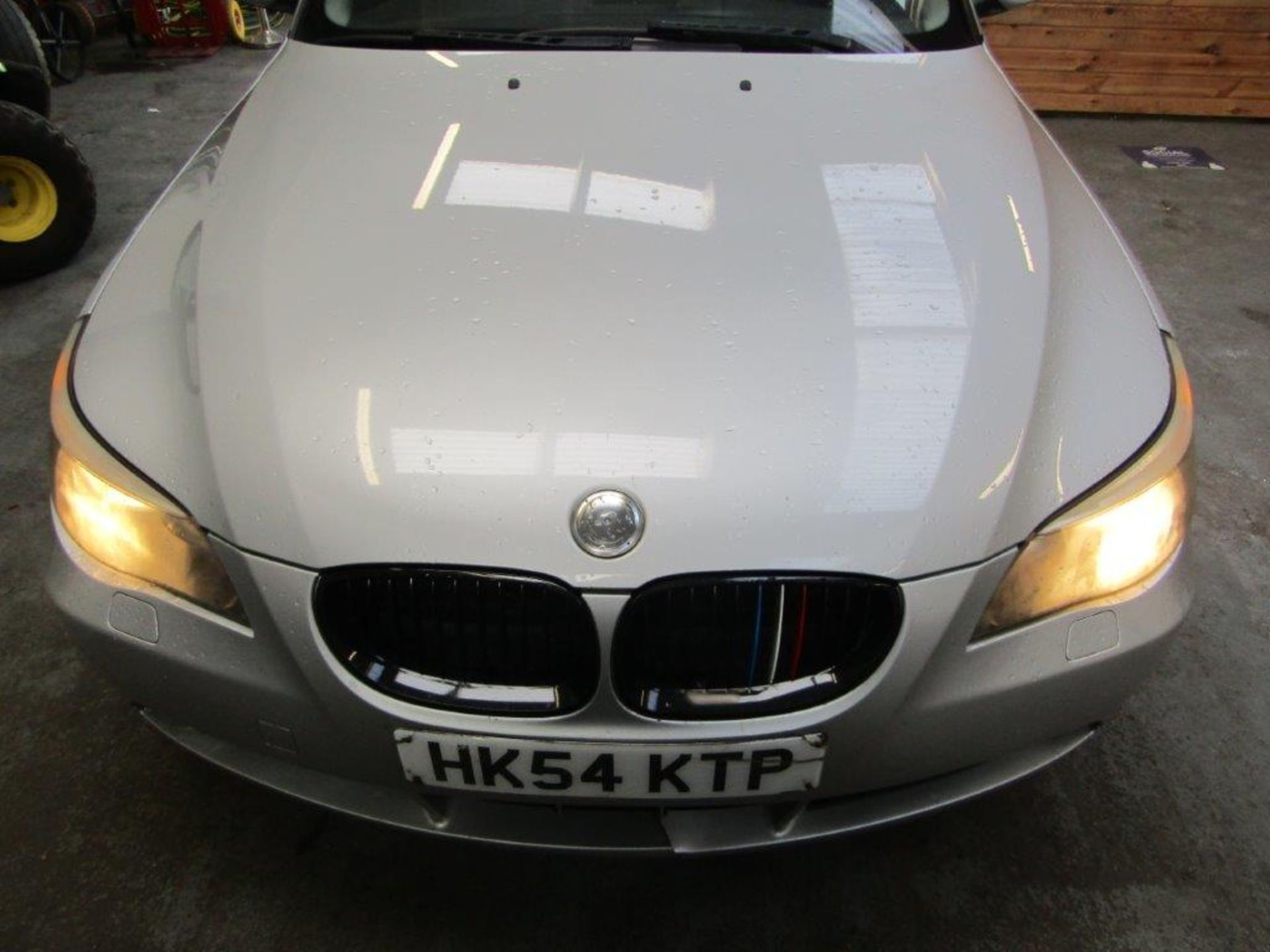 54 05 BMW 525d SE - Image 3 of 15