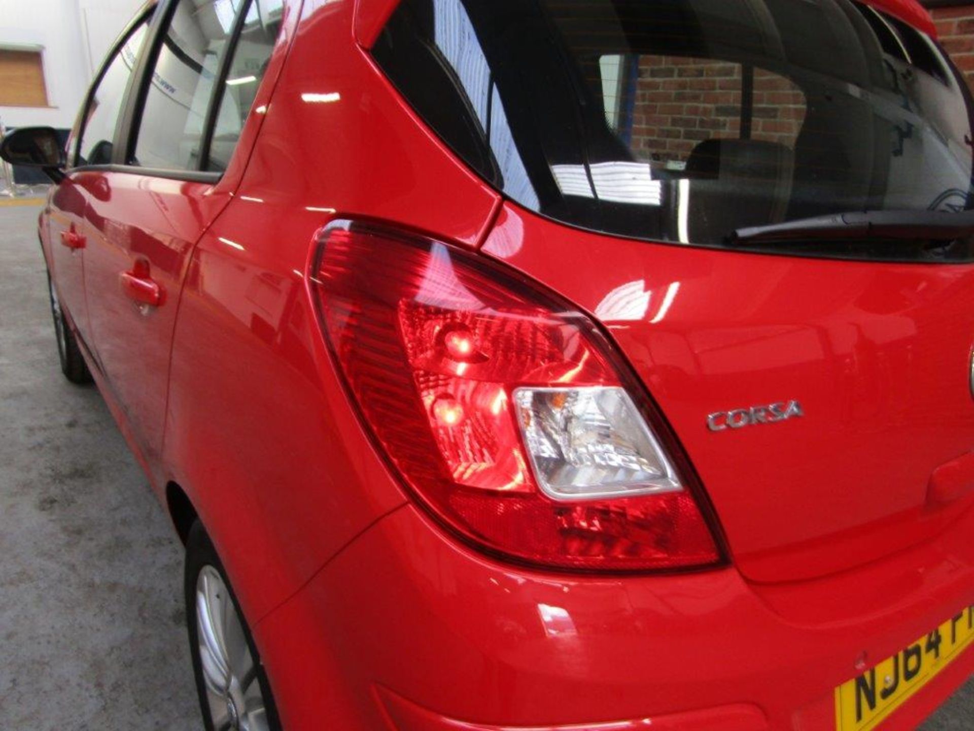 64 14 Vauxhall Corsa SE - Image 11 of 21
