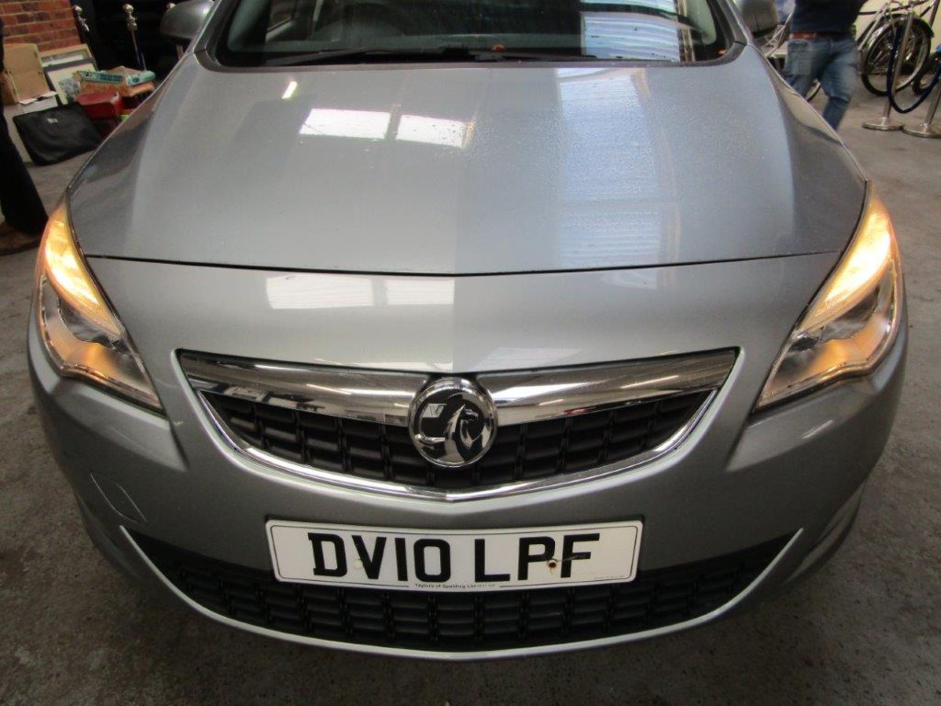 10 10 Vauxhall Astra Exclusiv 113 - Image 14 of 21