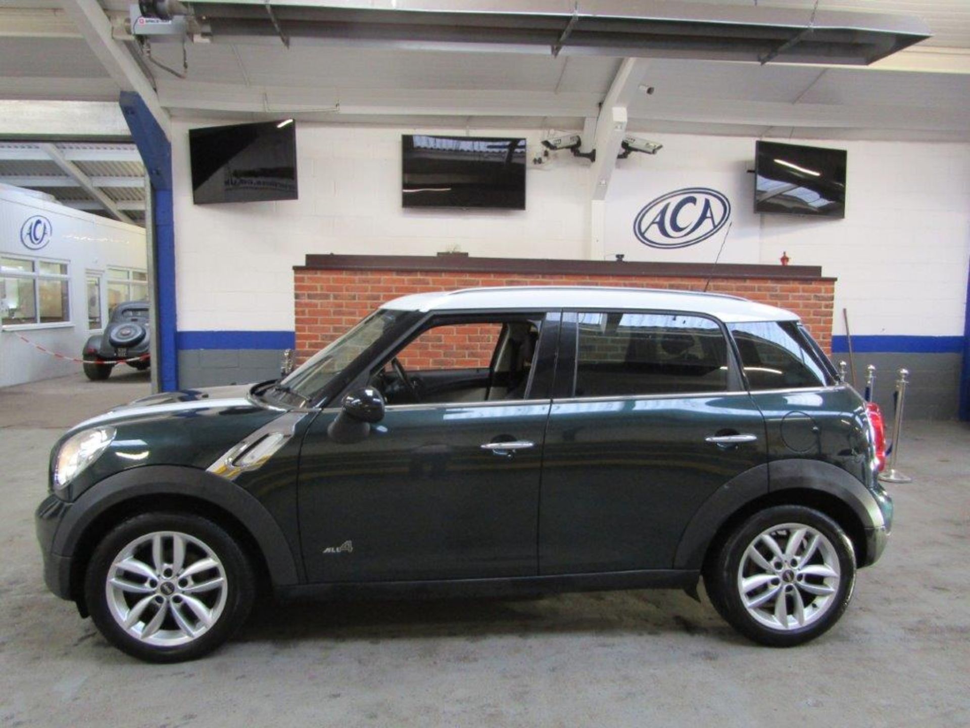 62 12 Mini Countryman Cooper D - Image 2 of 23