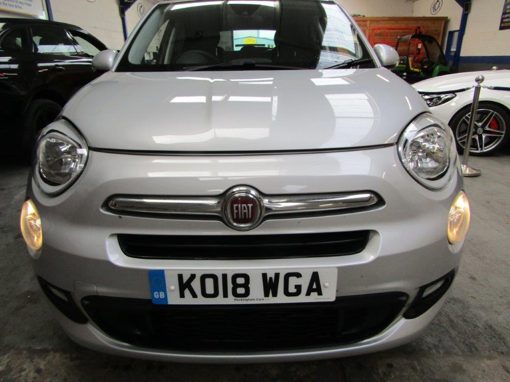 18 18 Fiat 500X Lounge Multijet - Image 13 of 26