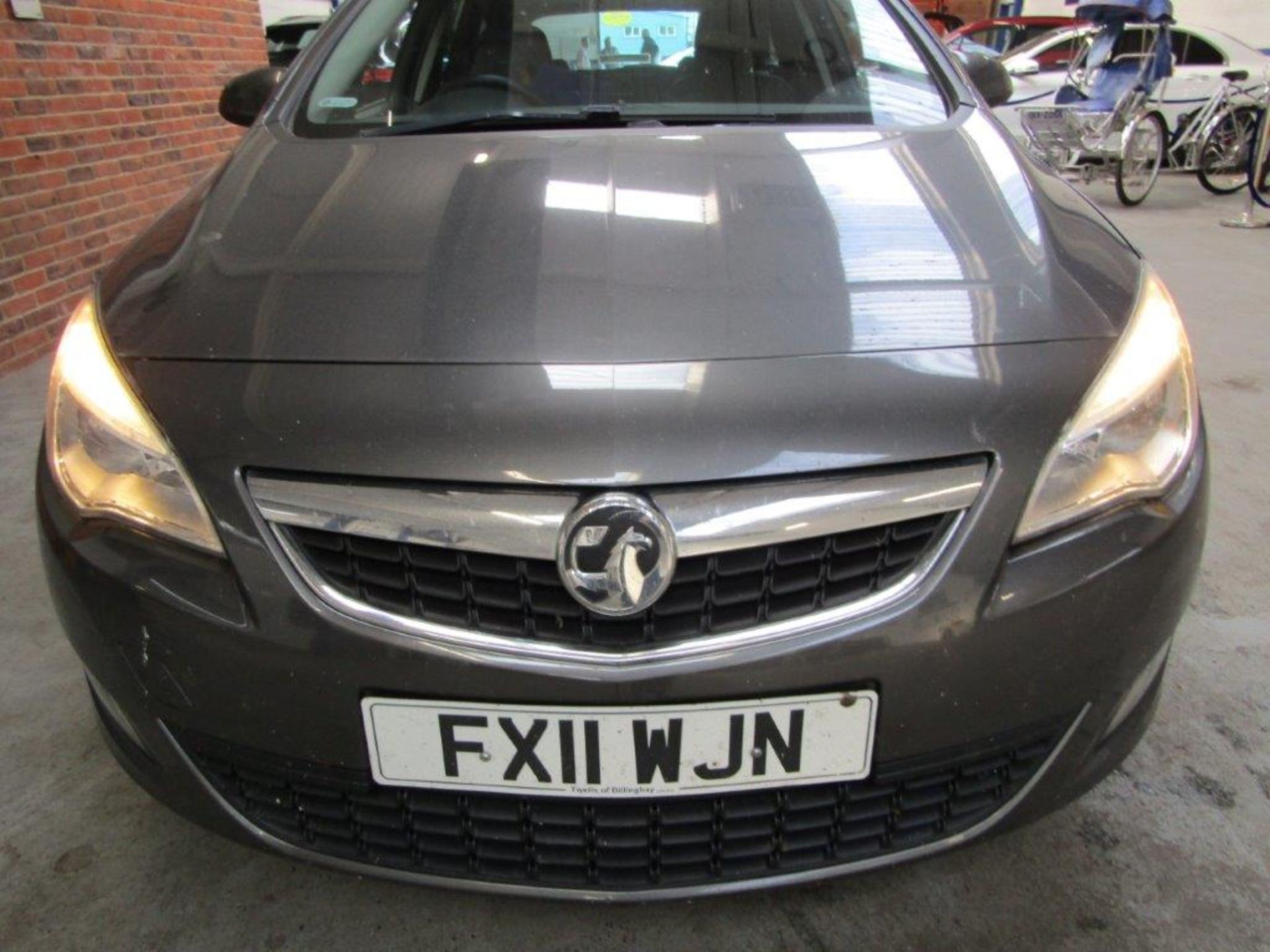 11 11 Vauxhall Astra SE CDTI - Image 19 of 19