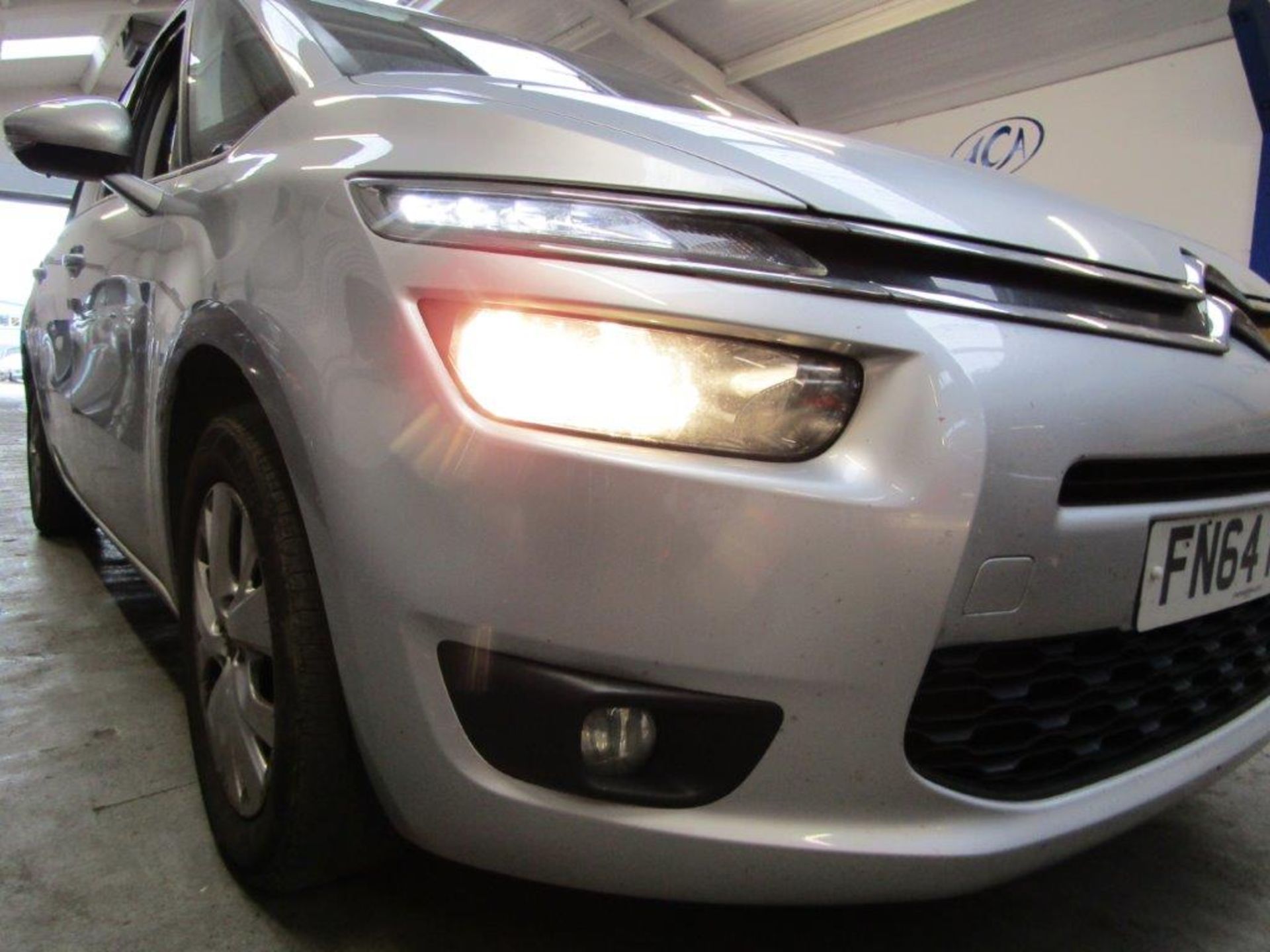 64 14 Citroen C4 Gr Picasso VTR+ - Image 8 of 24