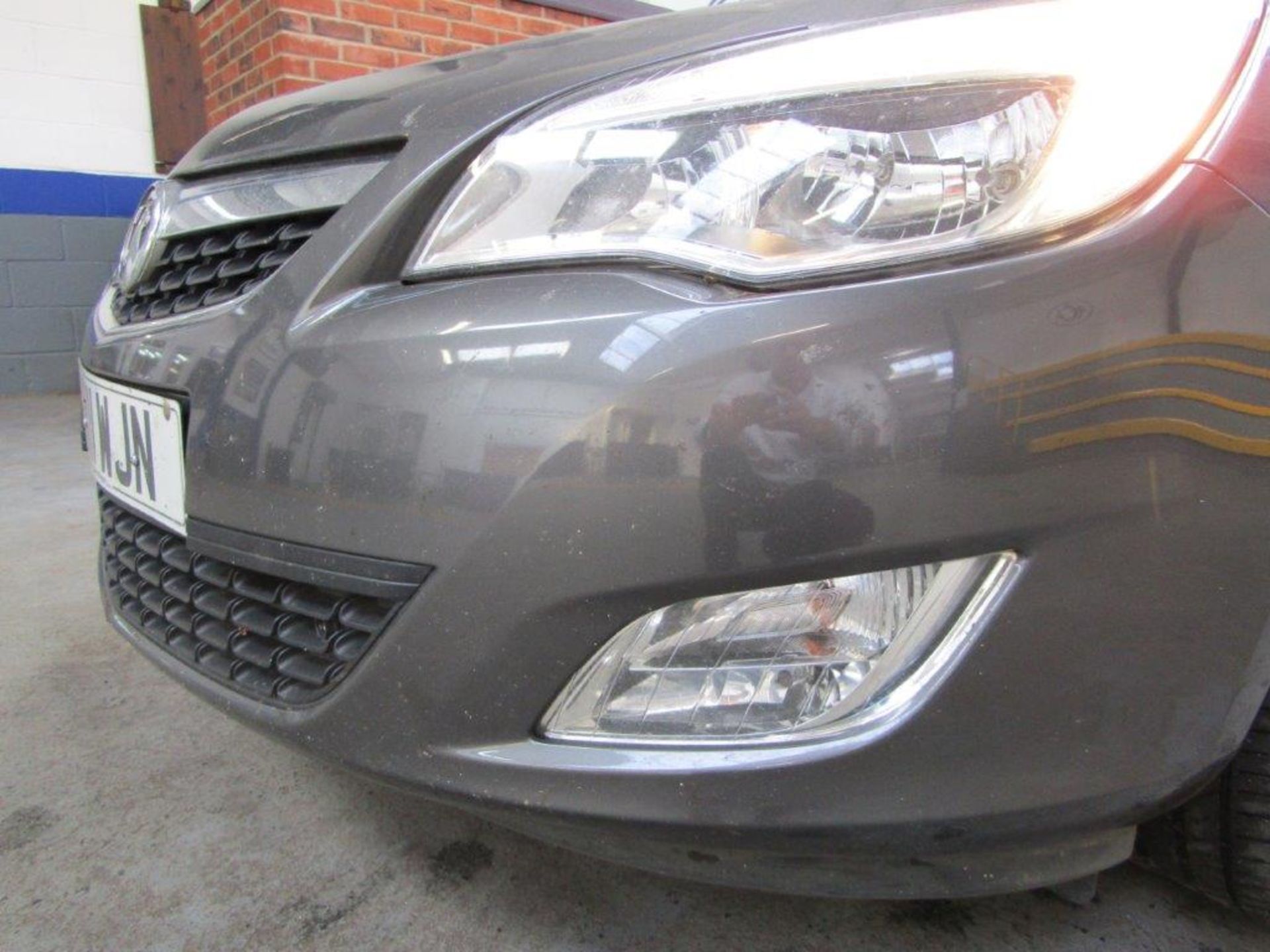 11 11 Vauxhall Astra SE CDTI - Image 8 of 19