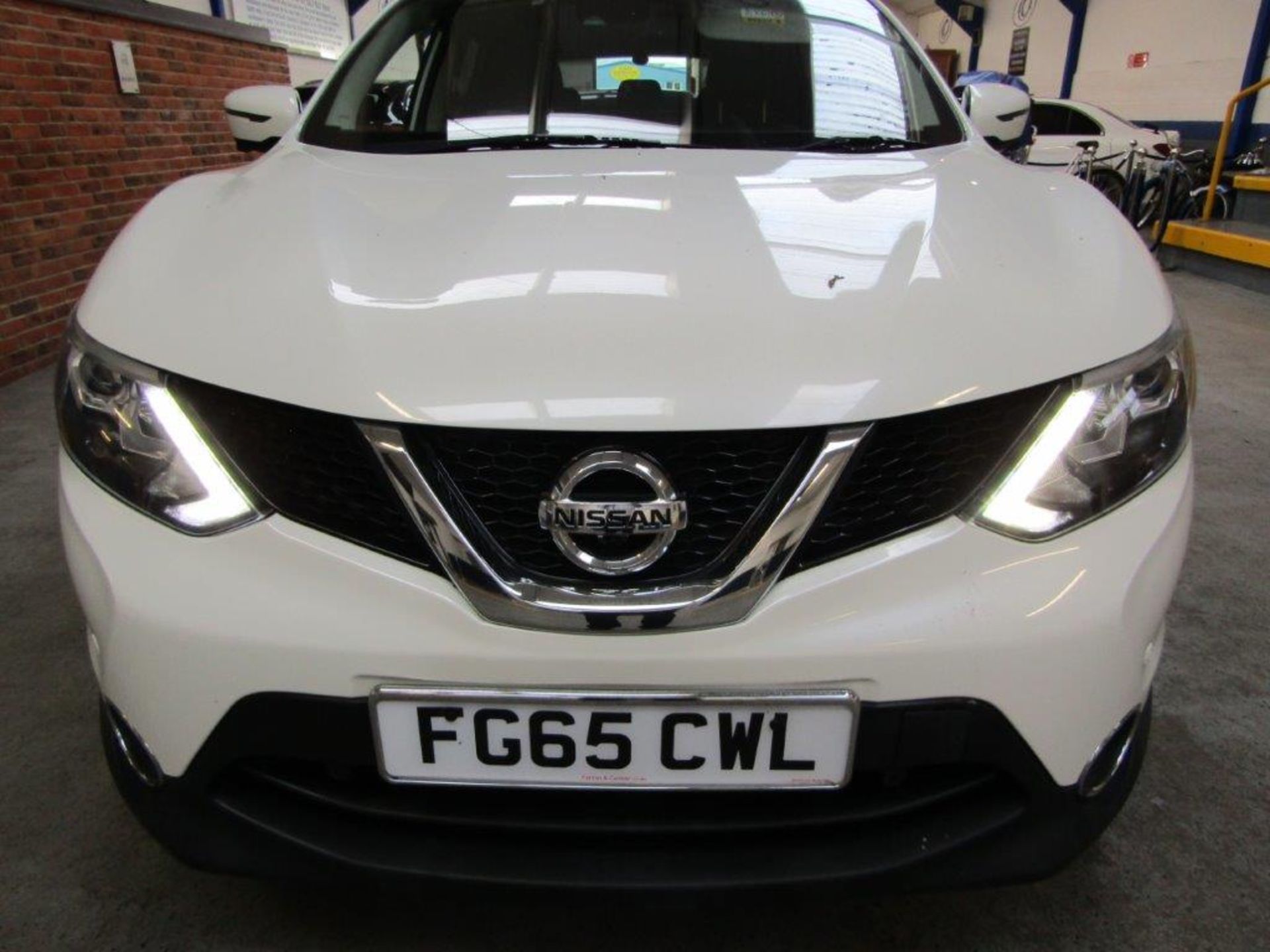 65 15 Nissan Qashqai Tekna DCI - Image 15 of 22