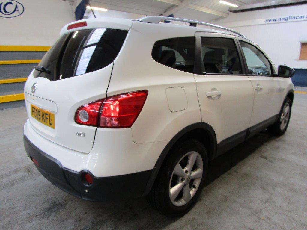 09 09 Nissan Qashqai Tekna + 2 DCi - Image 18 of 20