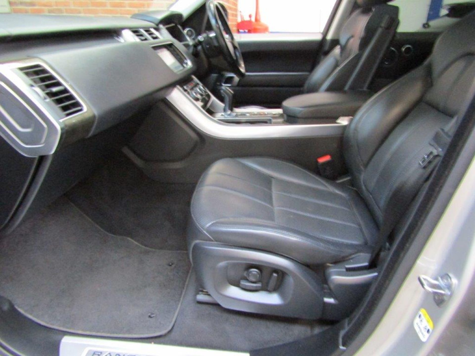 65 15 Range Rover Sport HSE Dynam S - Image 39 of 42