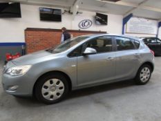 10 10 Vauxhall Astra Exclusiv 113