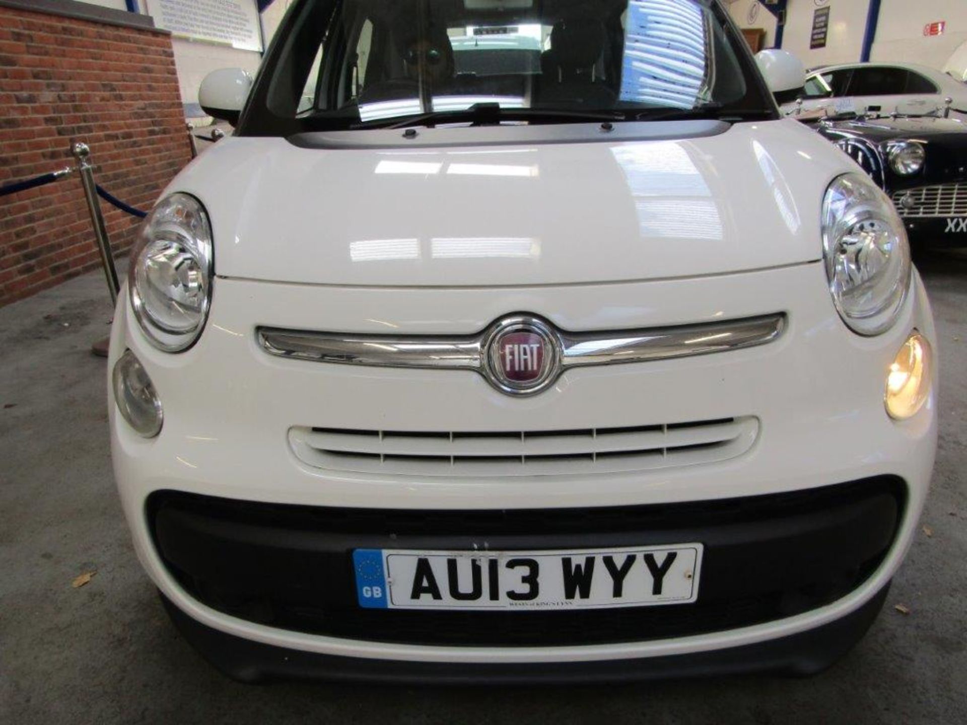 13 13 Fiat 500L Pop star Twinair - Image 12 of 25