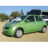 03 03 Nissan Micra SE