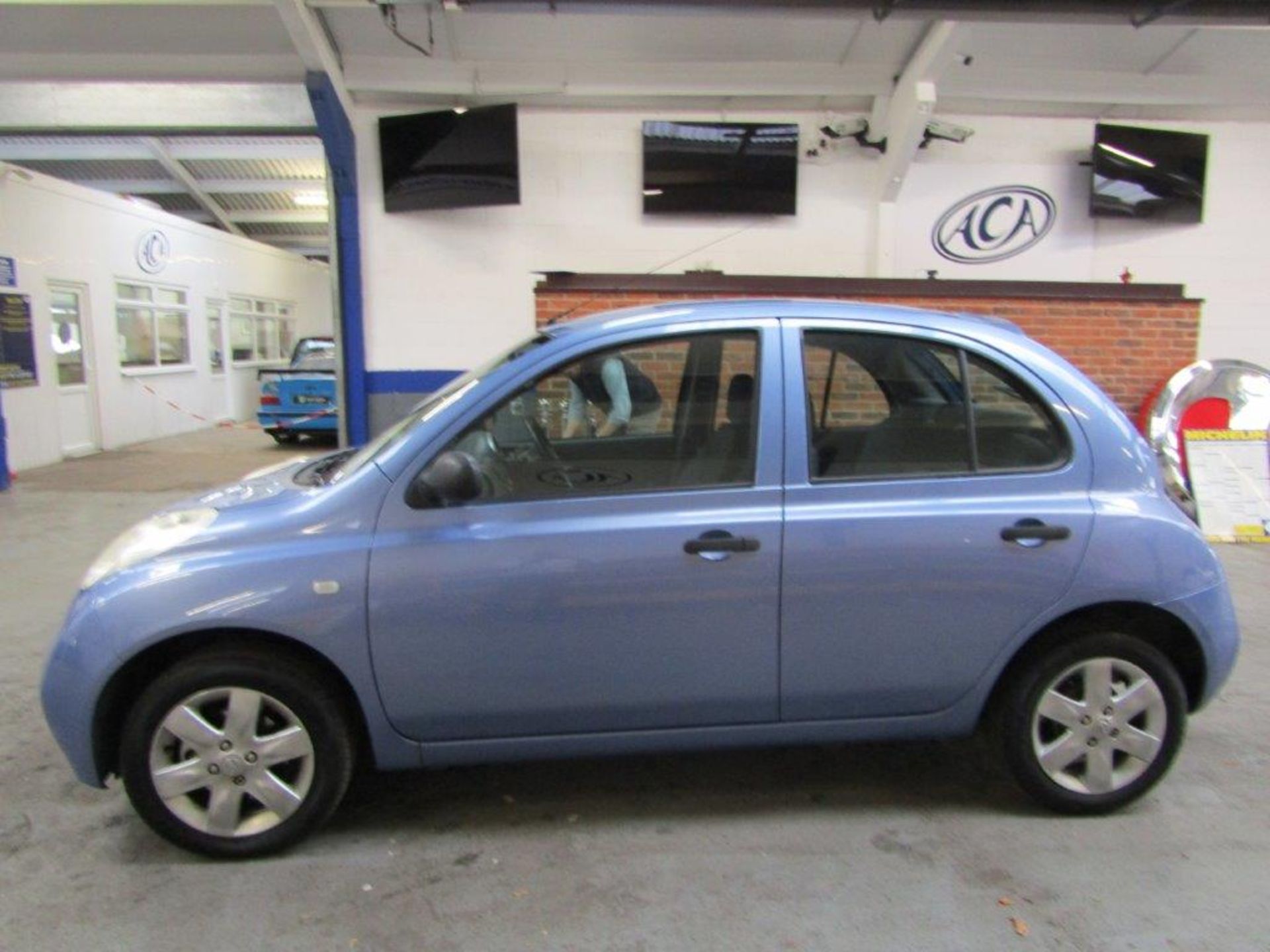 54 04 Nissan Micra S - Image 2 of 19