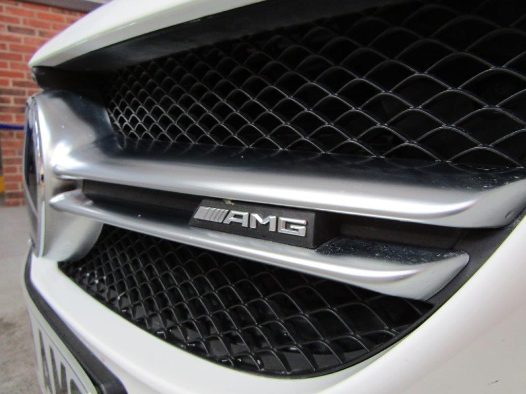 67 17 Mercedes AMG C63 S Premium - Image 21 of 60