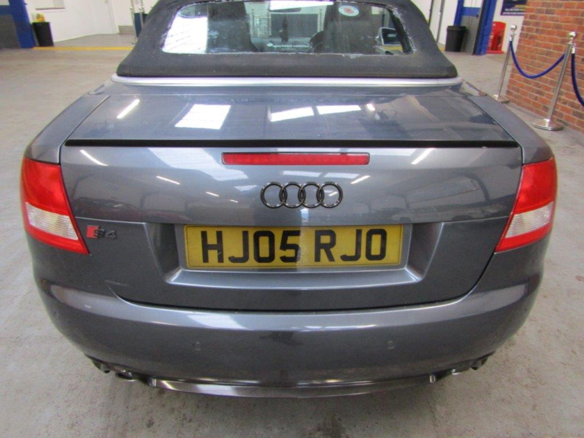 05 05 Audi A4 S line CVT - Image 10 of 21