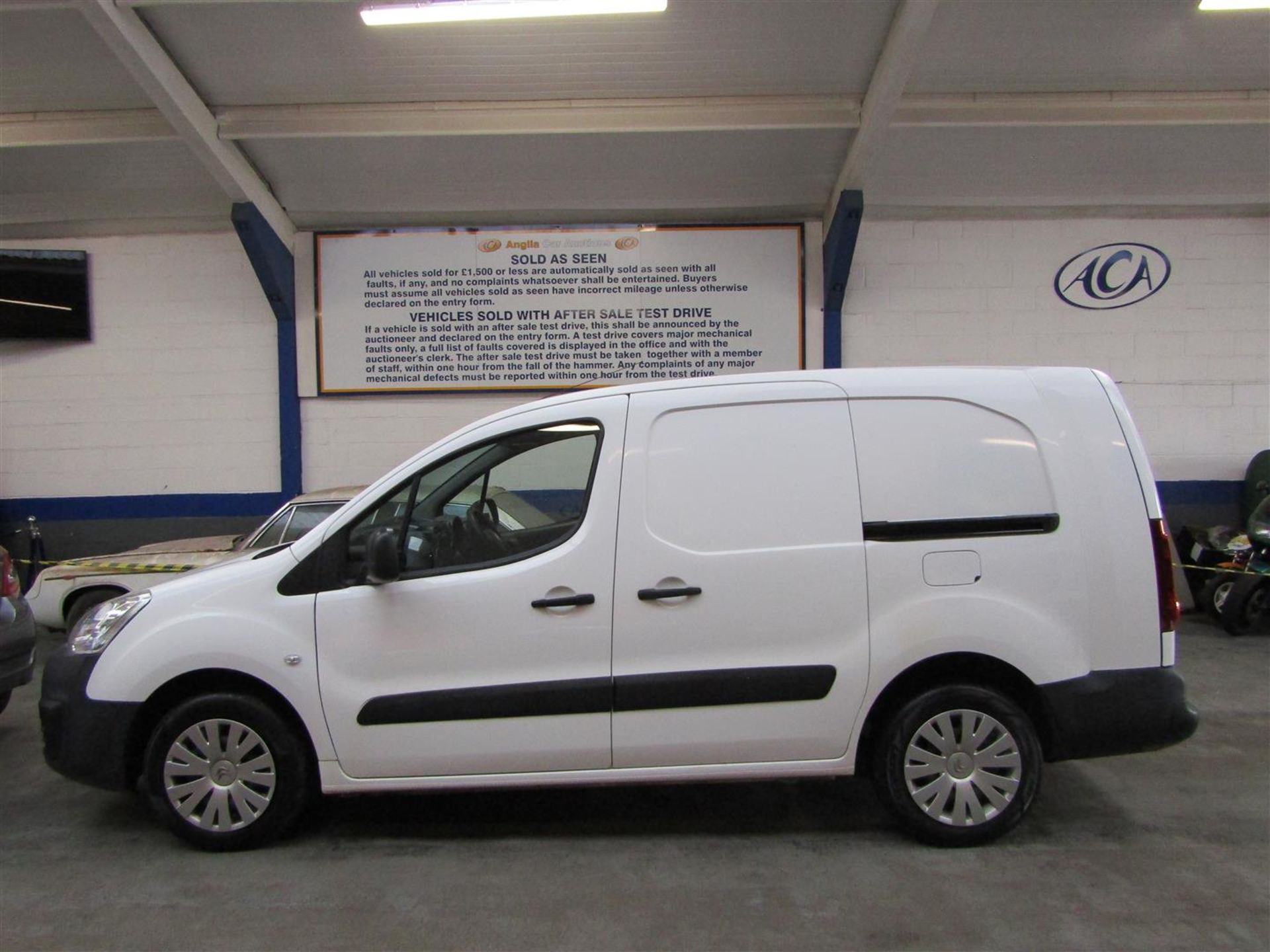 65 15 Citroen Berlingo 725 X HDI - Image 2 of 21