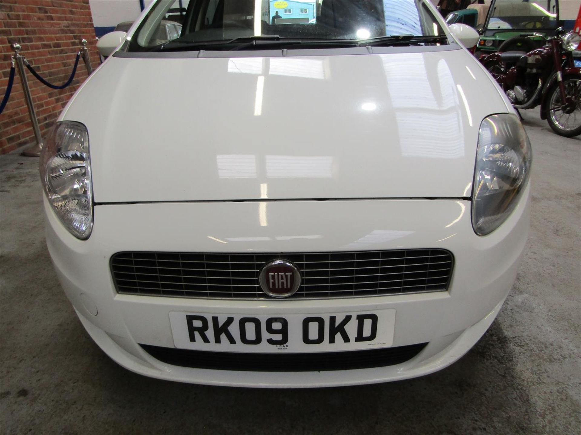 09 09 Fiat Grande Punto GP Multijet - Image 14 of 19