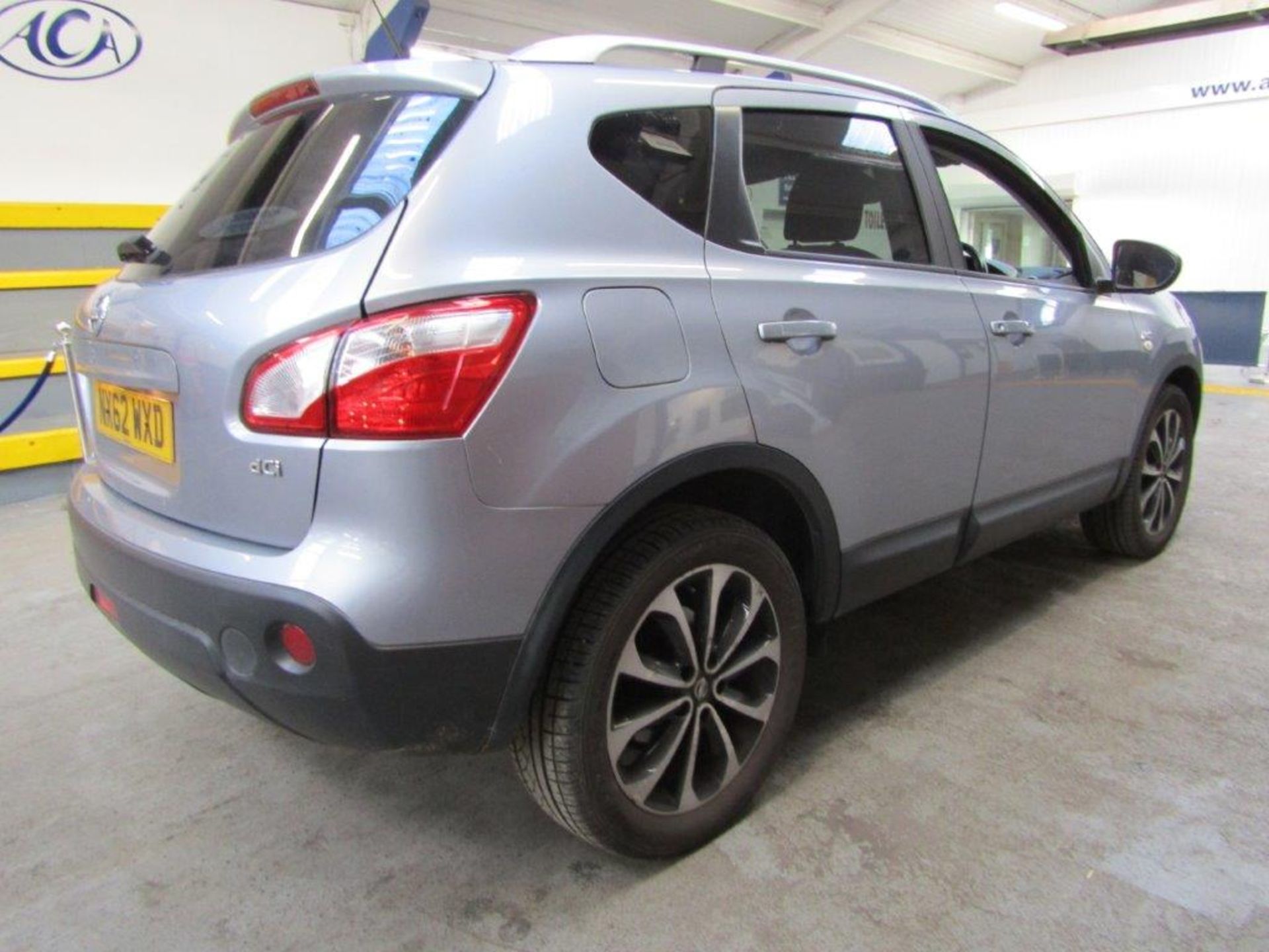 62 12 Nissan Qashqai N-Tec + DCI - Image 12 of 23