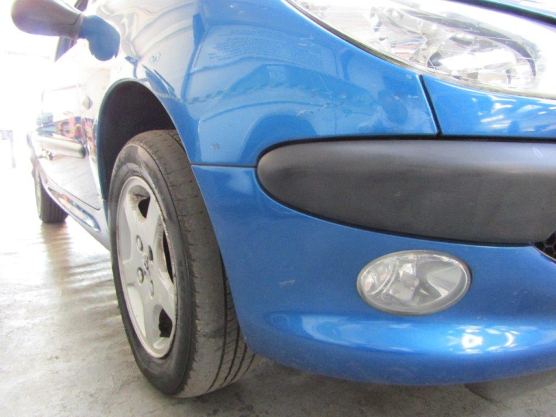 04 04 Peugeot 206 SE - Image 17 of 18