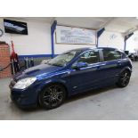 58 08 Vauxhall Astra Design CDTi