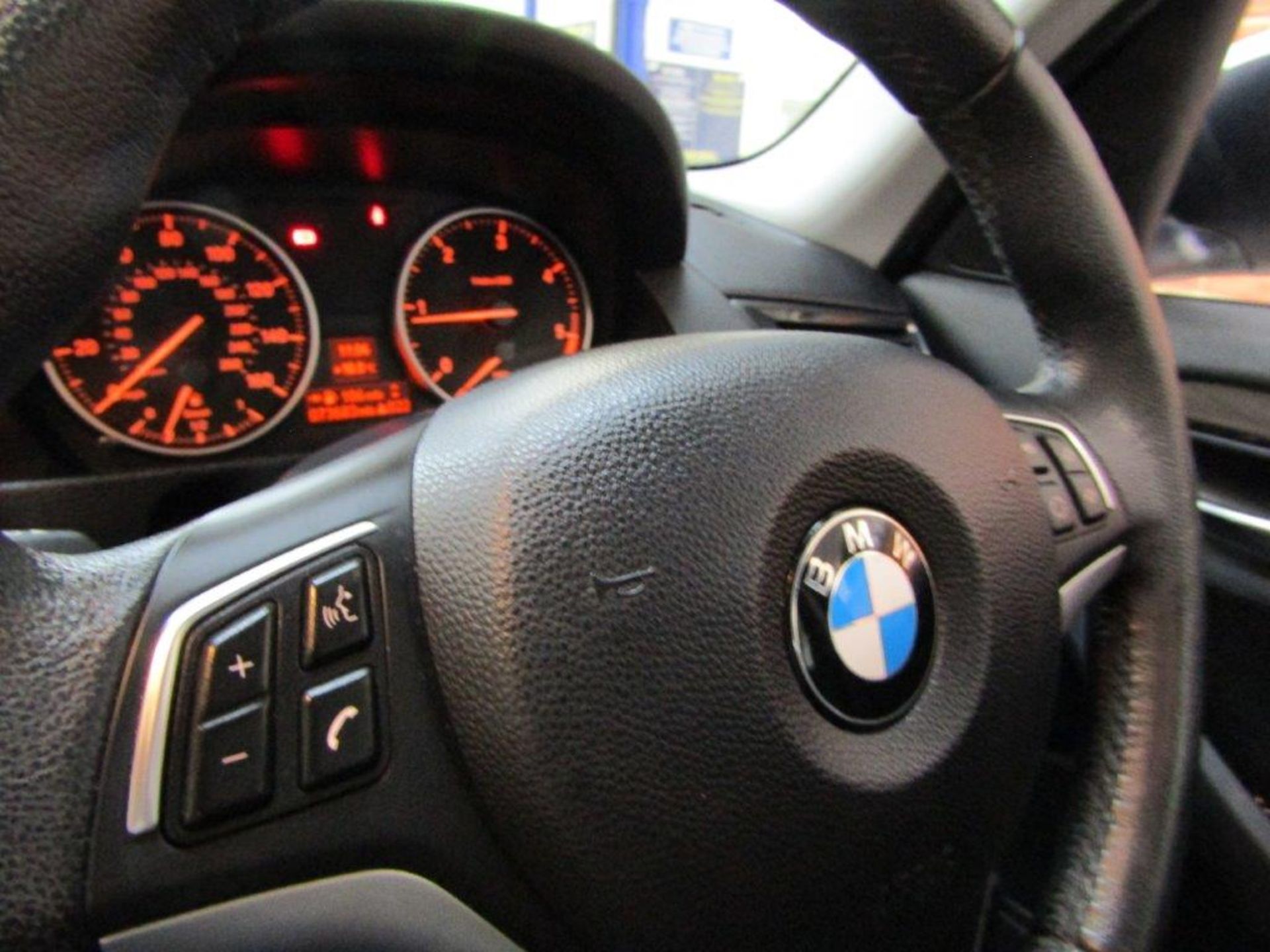 14 14 BMW X1 XDrive18D XLine - Image 22 of 31