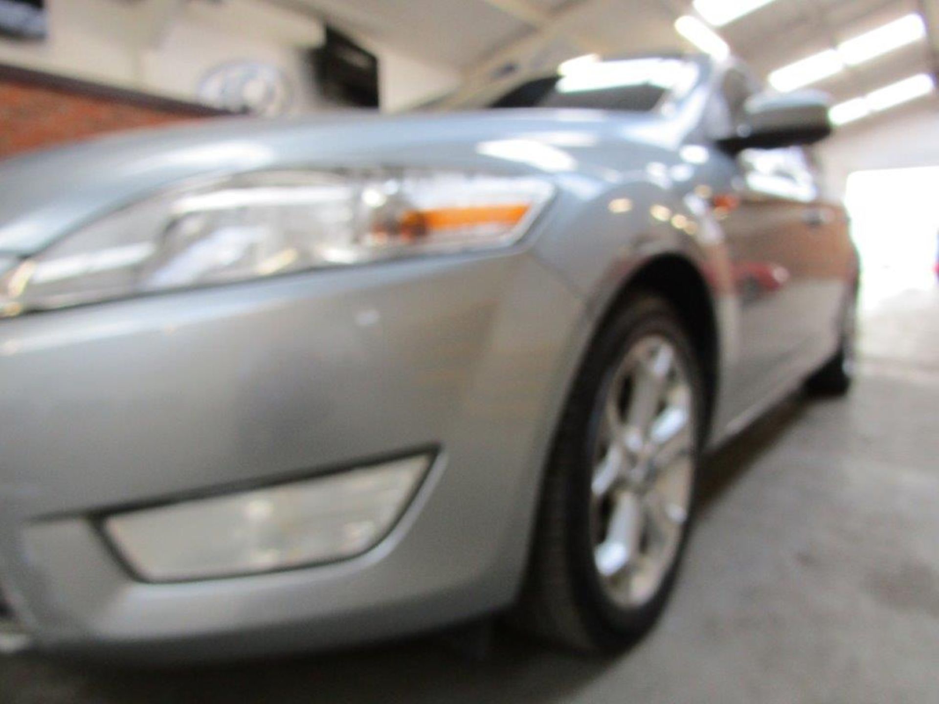 60 10 Ford Mondeo Titanium TDCI 161 - Image 18 of 23