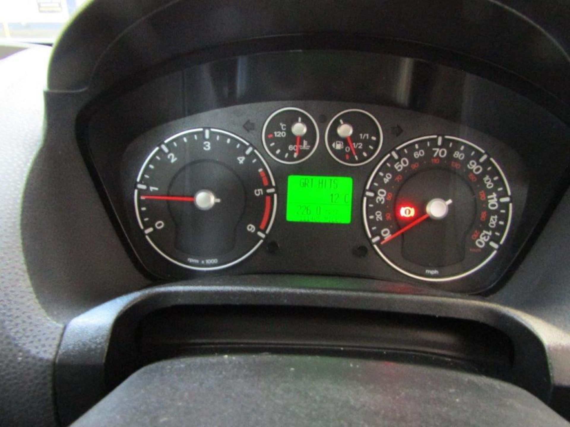 06 06 Ford Fiesta Ghia TDCI - Image 7 of 18