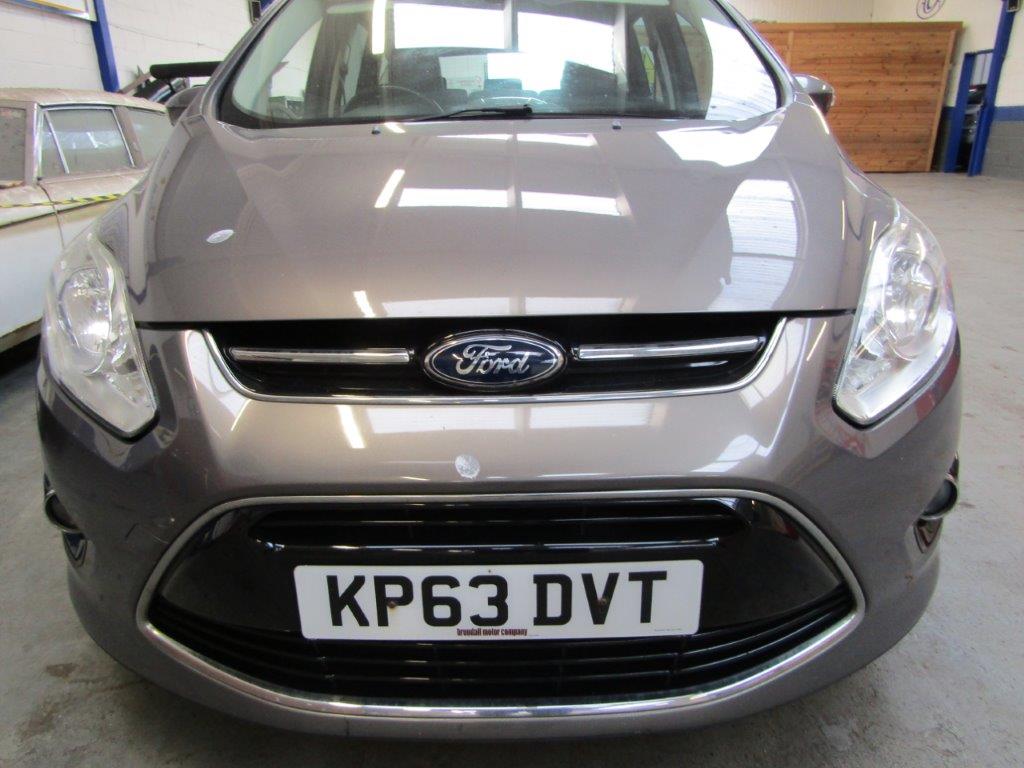 63 13 Ford C-Max Titanium TDCI - Image 12 of 20