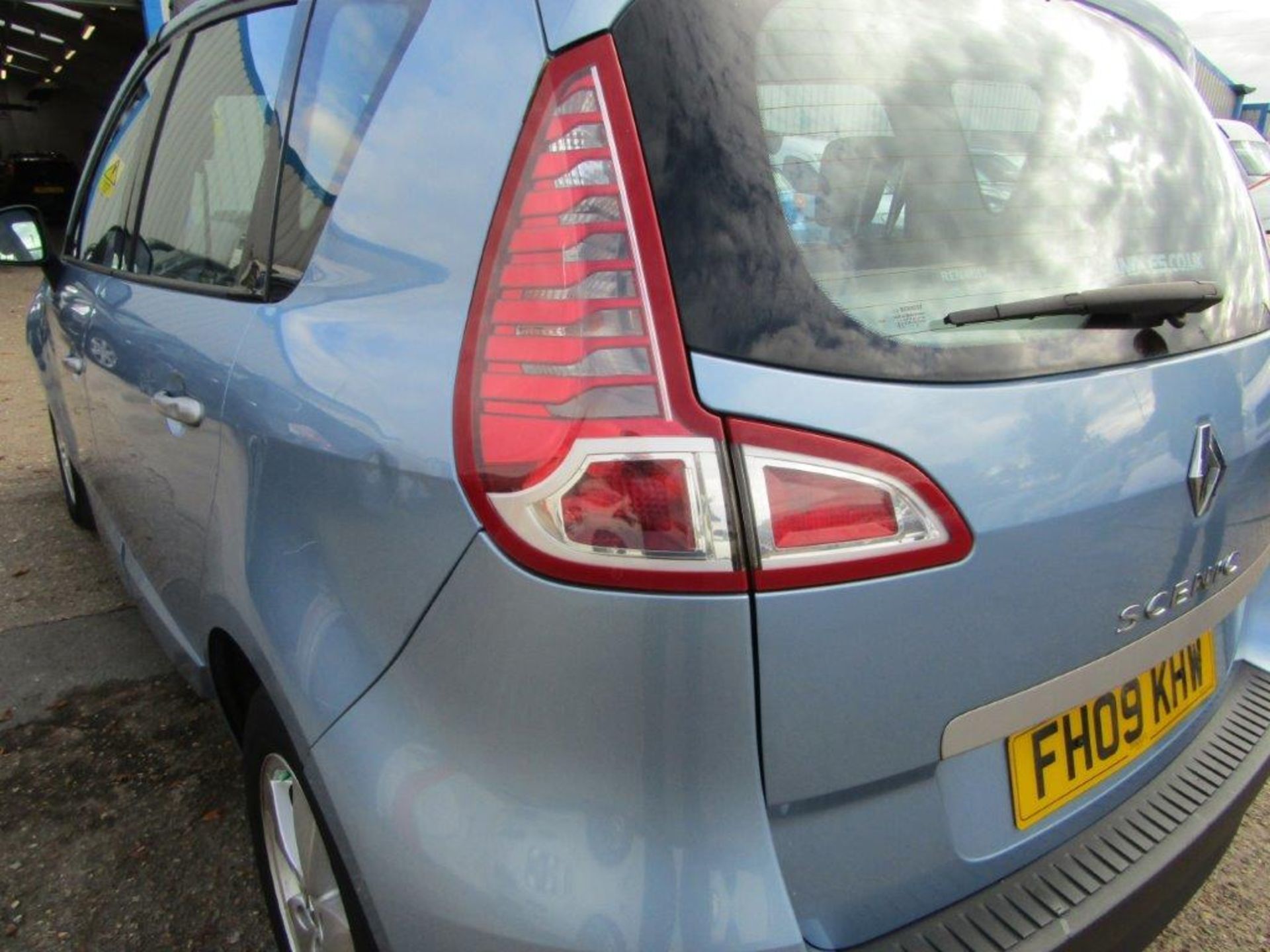09 09 Renault Scenic TomTom Edition - Image 3 of 18