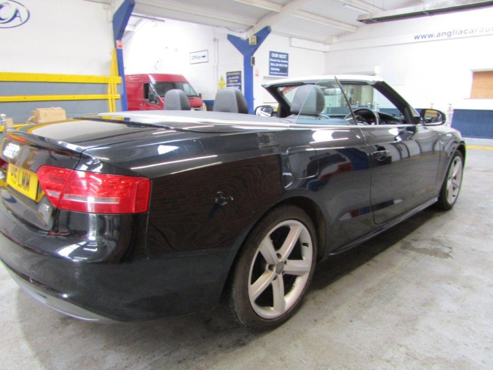 10 60 Audi A5 S Line TDI - Image 11 of 25