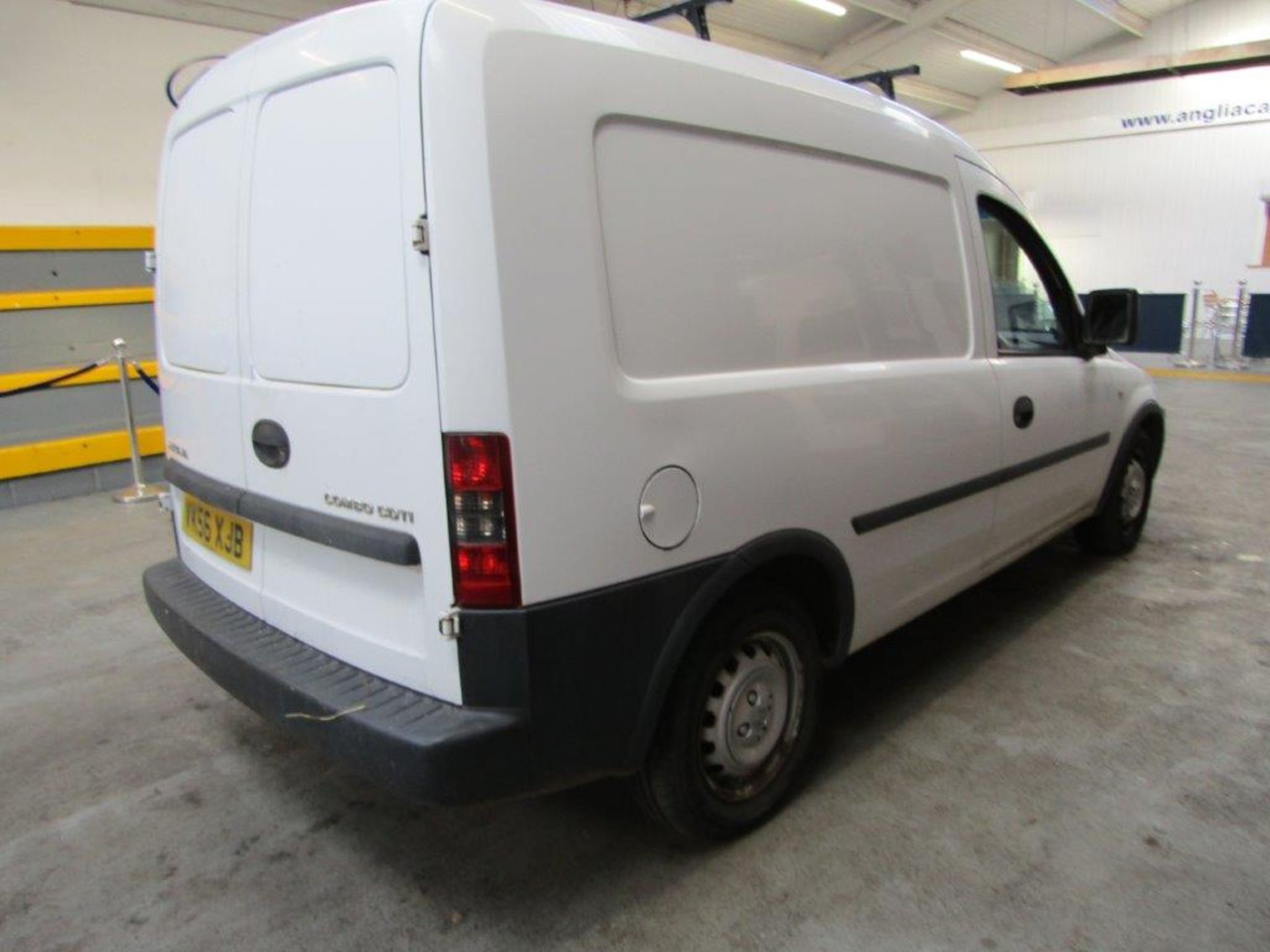 56 06 Vauxhall Combo 1700 CDTI - Image 13 of 21