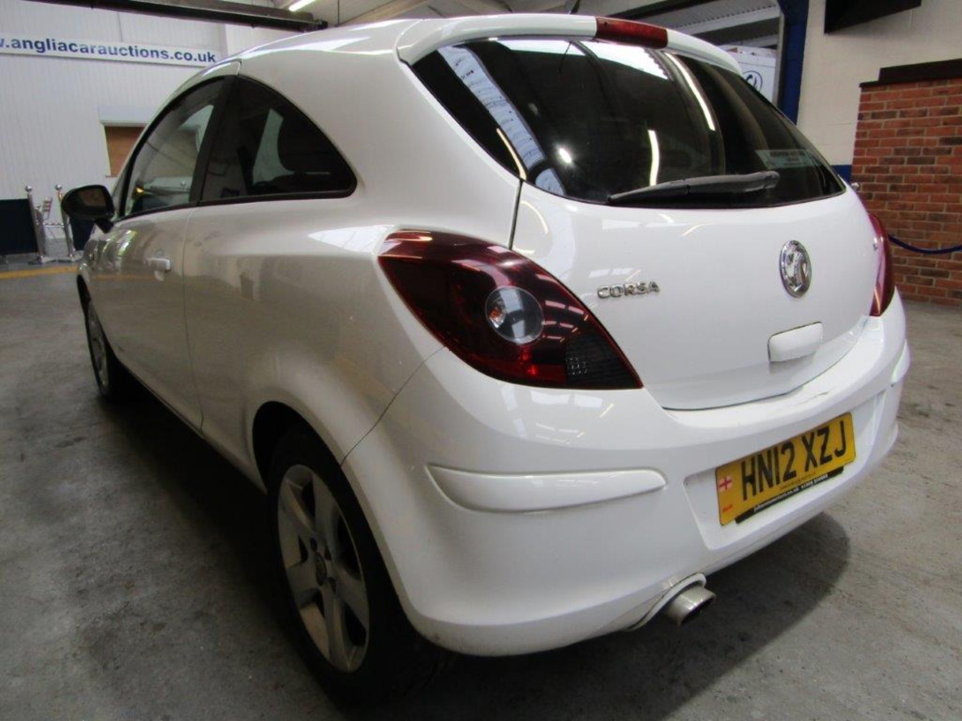 12 12 Vauxhall Corsa SXI - Image 12 of 23