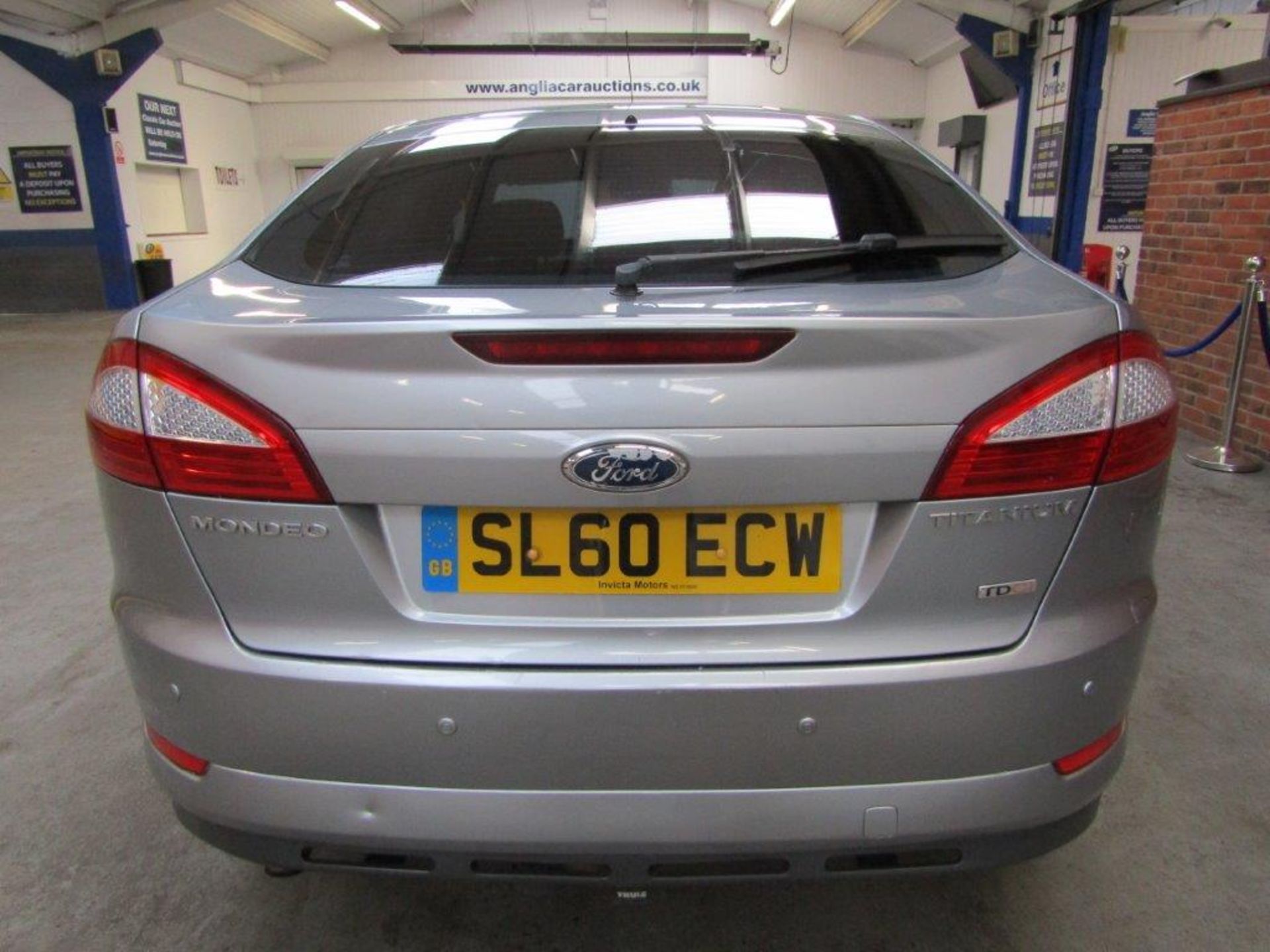 60 10 Ford Mondeo Titanium TDCI 161 - Image 12 of 23