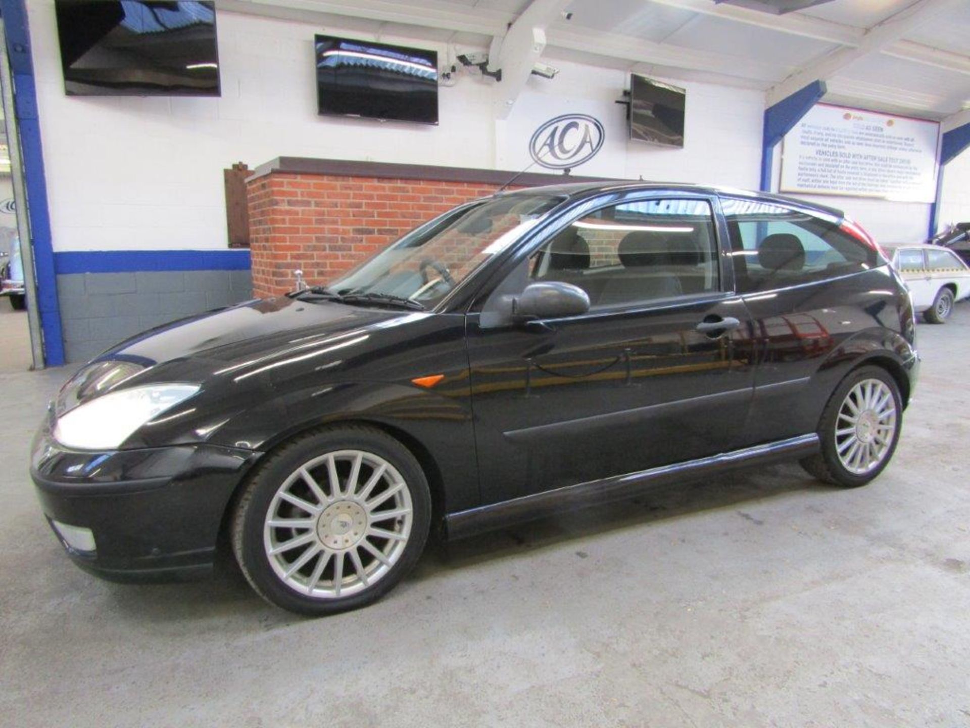 04 04 Ford Focus Zetec